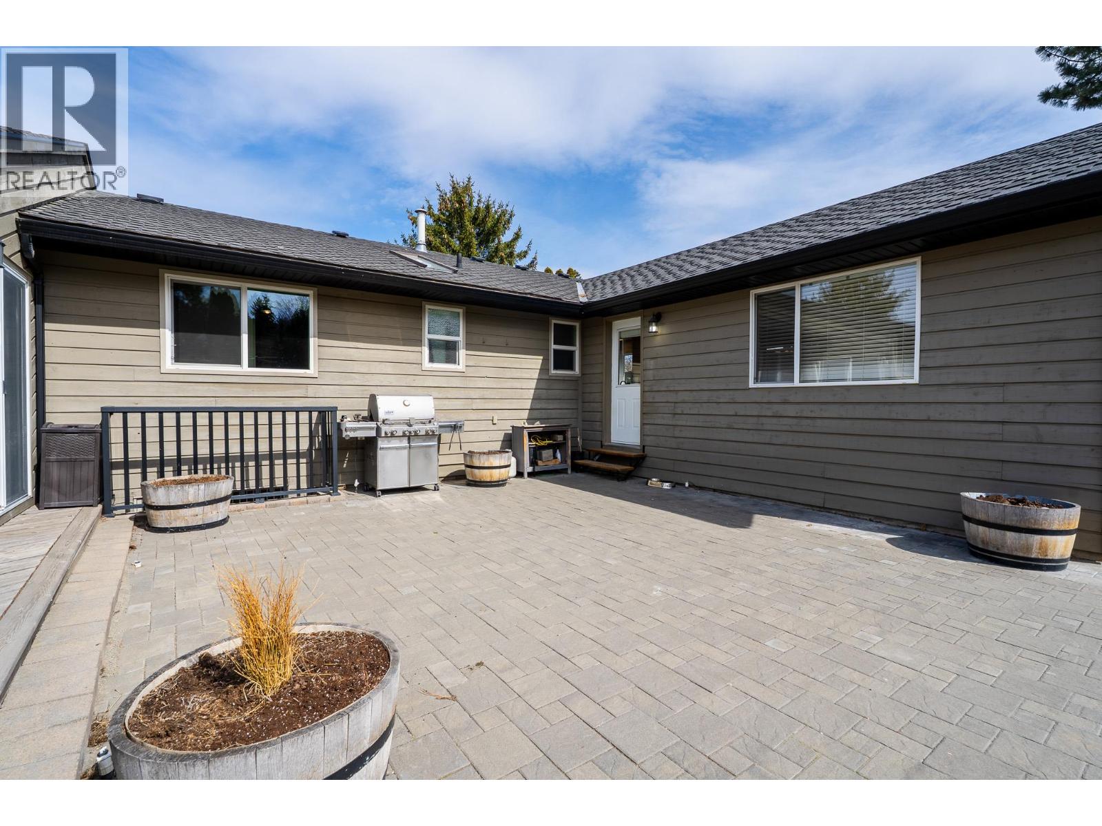 913 Huntleigh Crescent, Kamloops, British Columbia  V1S 1G7 - Photo 32 - 10382037