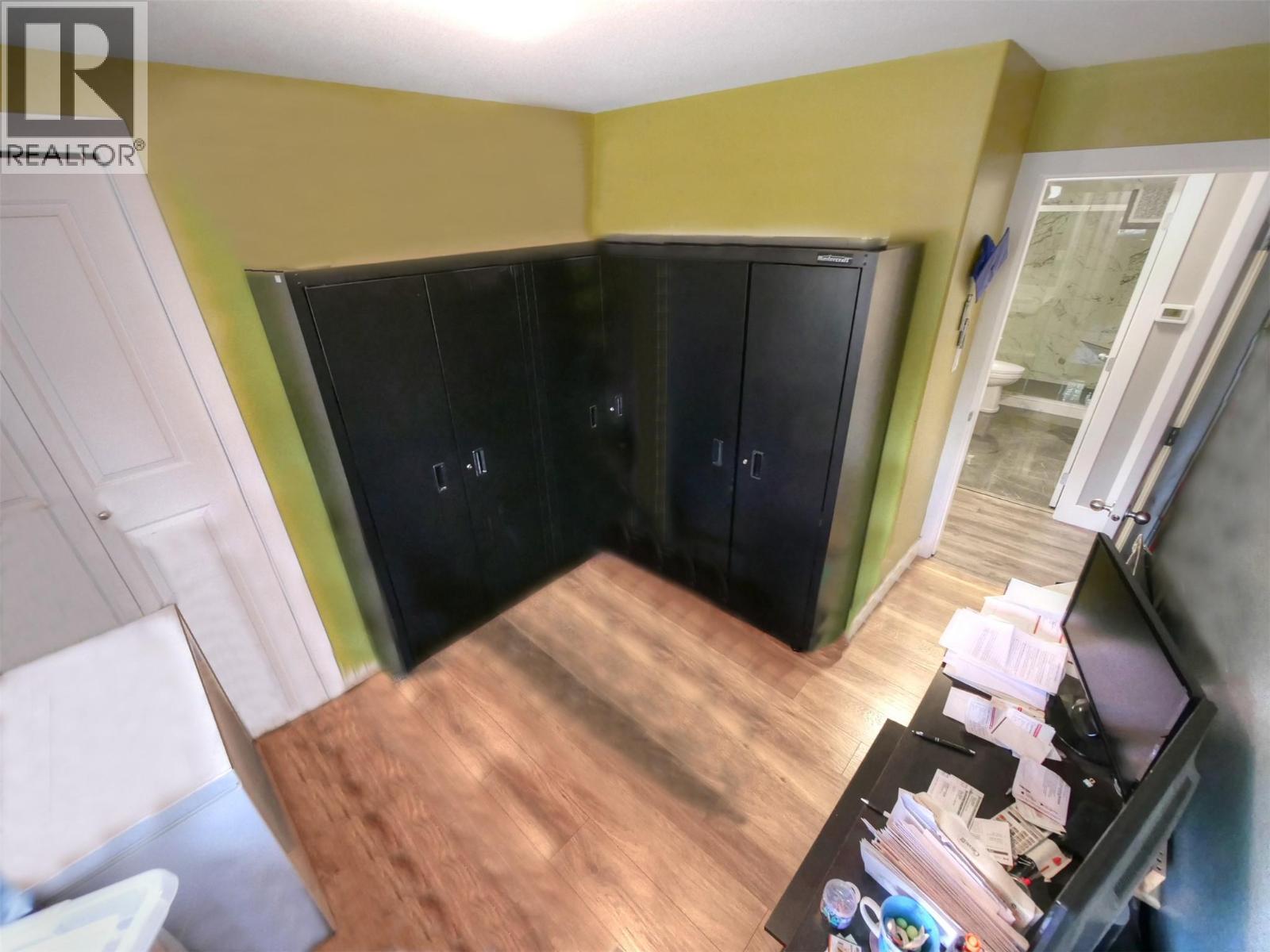 644 8th Street, Castlegar, British Columbia  V1N 4X1 - Photo 8 - 10381927