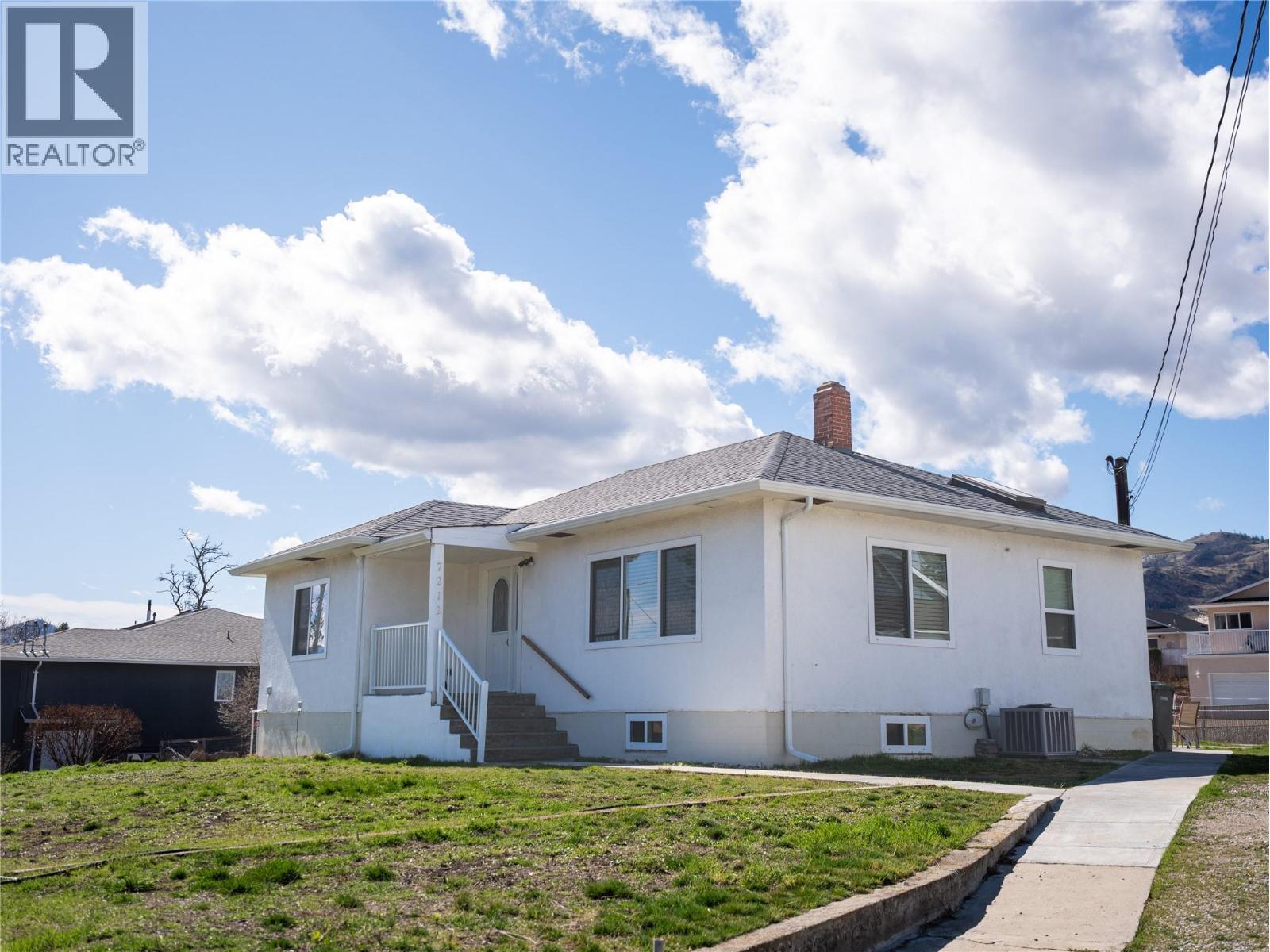 7212 Heron Lane, Osoyoos, British Columbia  V0H 1V0 - Photo 1 - 10381493