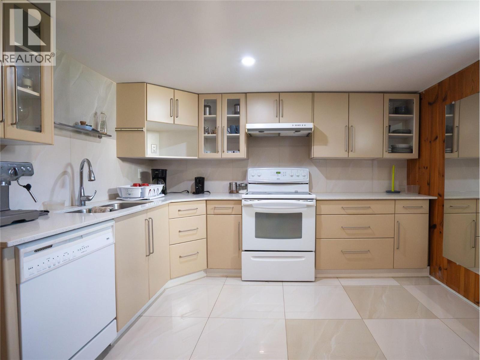 7212 Heron Lane, Osoyoos, British Columbia  V0H 1V0 - Photo 14 - 10381493