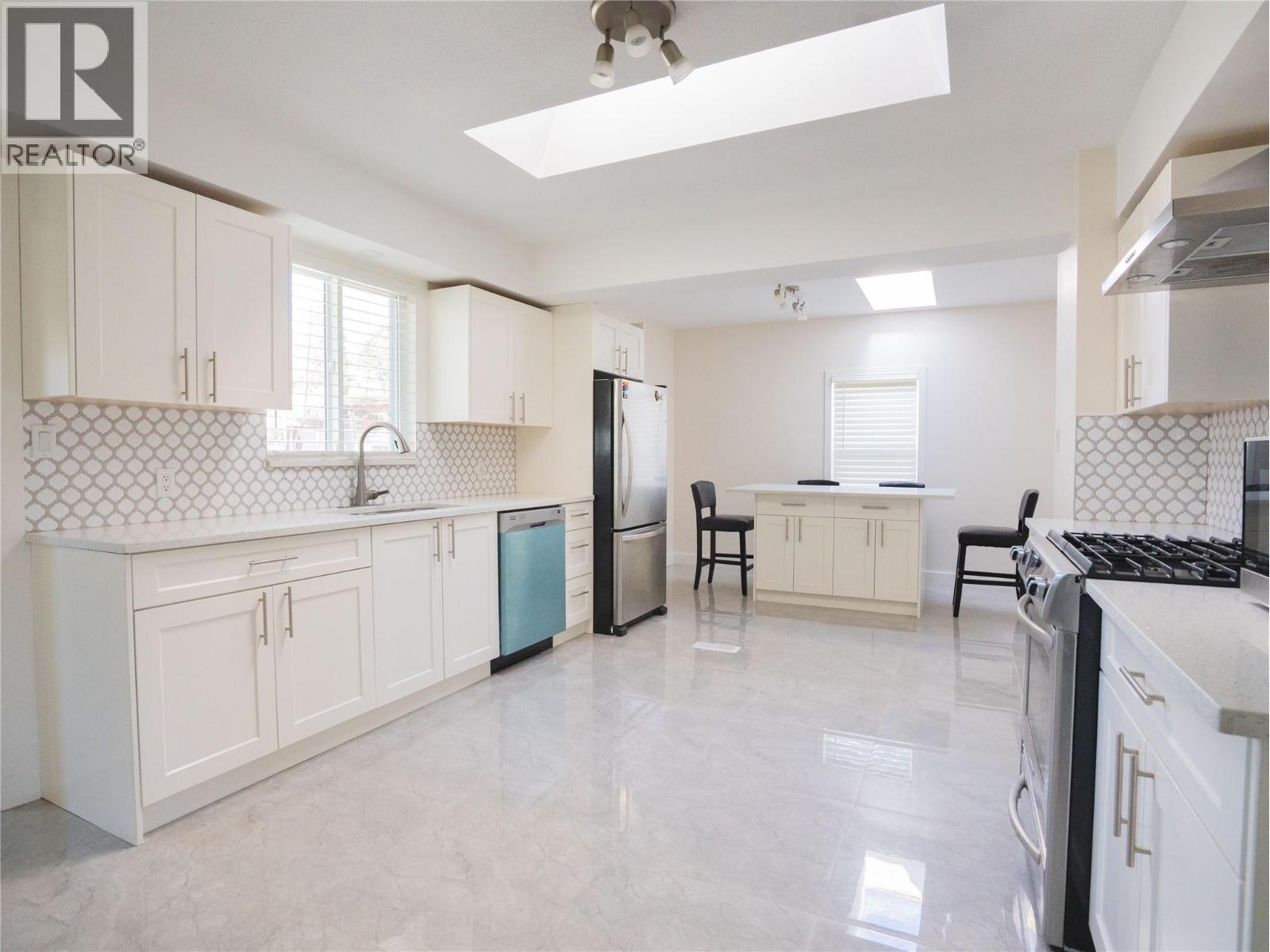 7212 Heron Lane, Osoyoos, British Columbia  V0H 1V0 - Photo 3 - 10381493