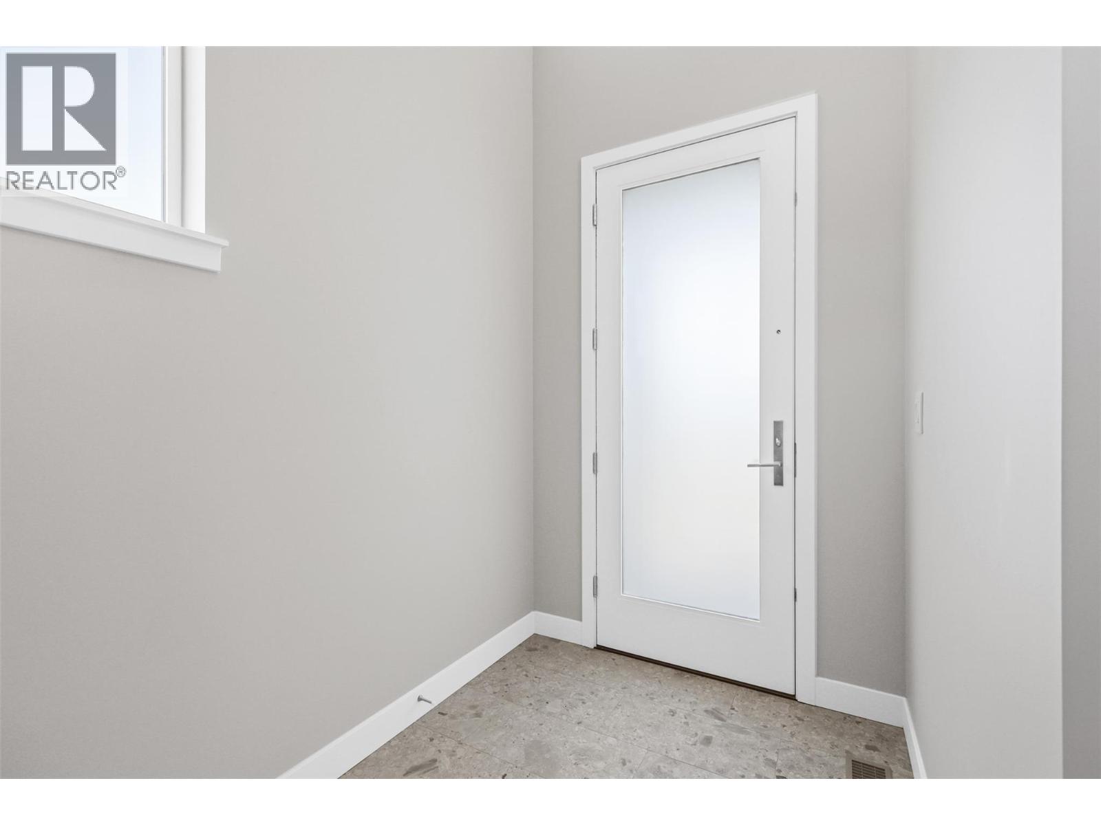 2050 Grasslands Boulevard Unit# 148, Kamloops, British Columbia  V2B 0K7 - Photo 5 - 10380414