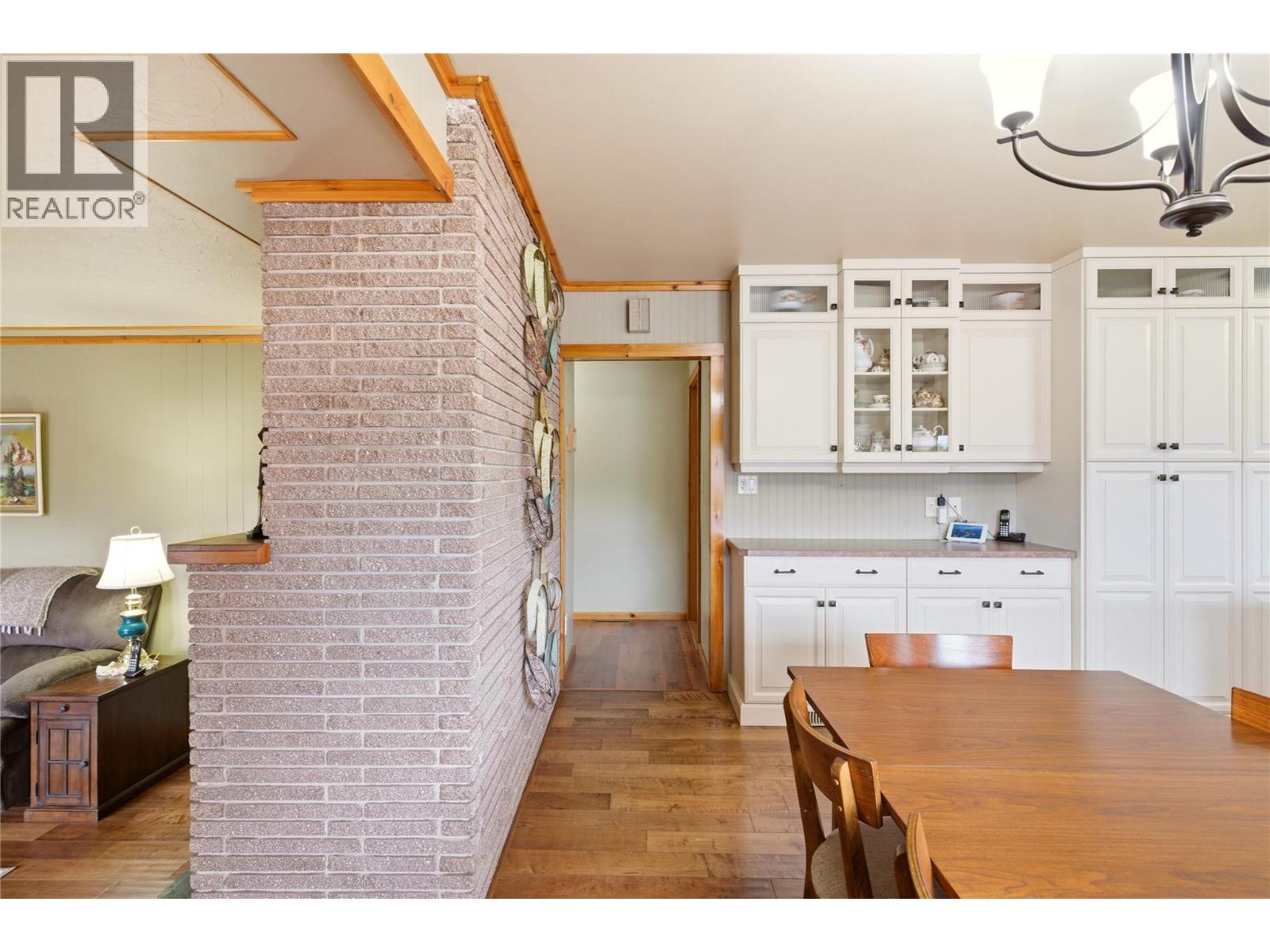 1641 Mountain Avenue, Kelowna, British Columbia  V1Y 7H7 - Photo 12 - 10381436