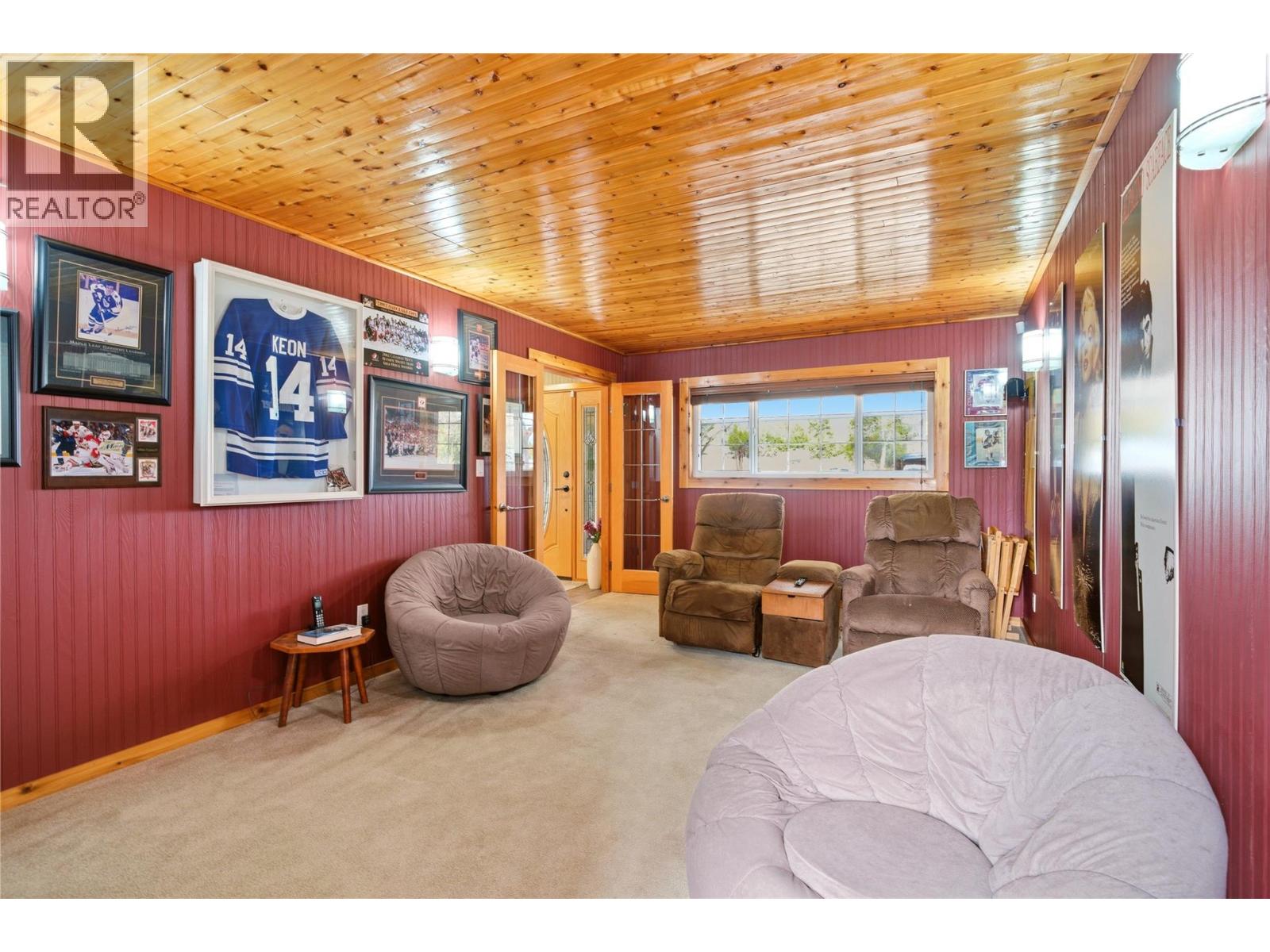 1641 Mountain Avenue, Kelowna, British Columbia  V1Y 7H7 - Photo 28 - 10381436