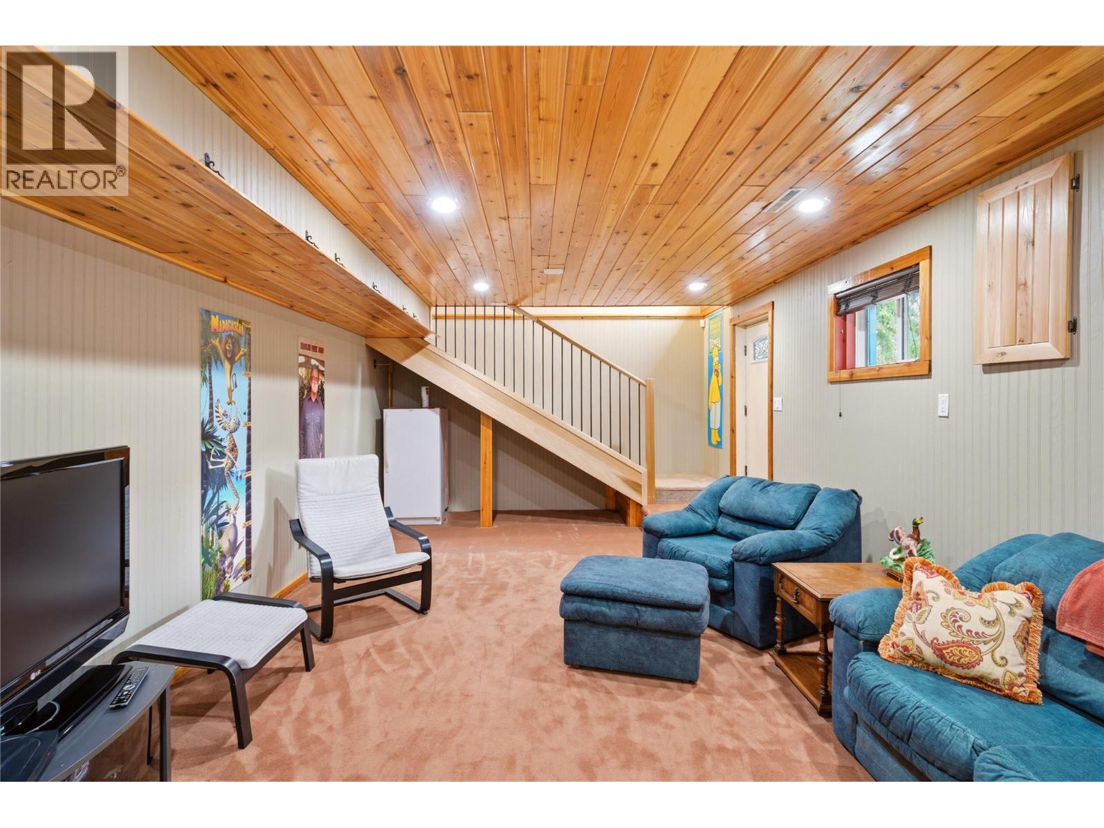 1641 Mountain Avenue, Kelowna, British Columbia  V1Y 7H7 - Photo 30 - 10381436