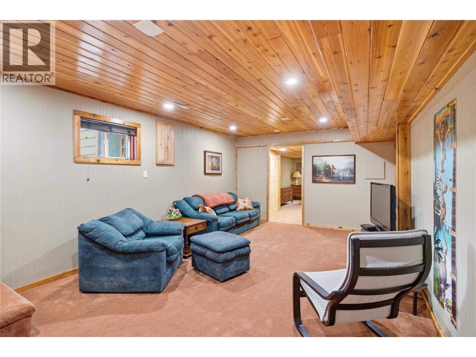 1641 Mountain Avenue, Kelowna, British Columbia  V1Y 7H7 - Photo 31 - 10381436