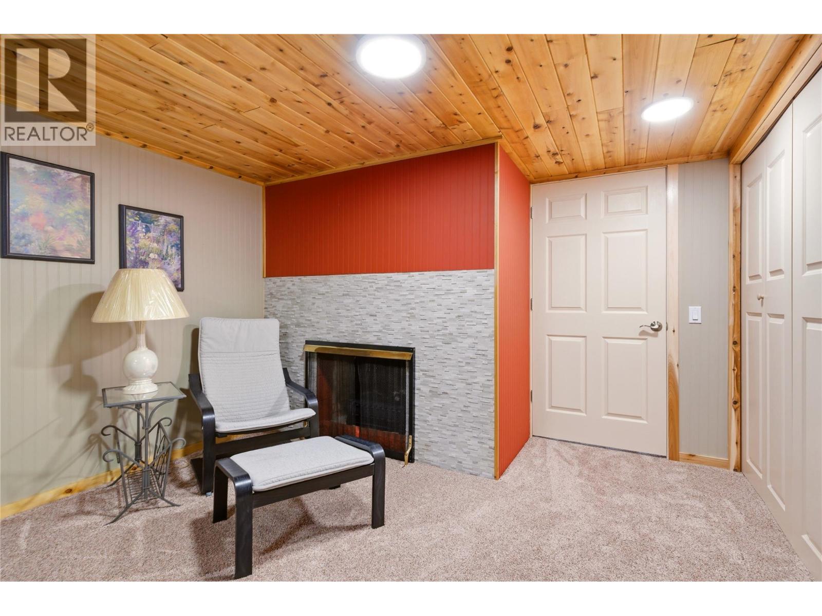 1641 Mountain Avenue, Kelowna, British Columbia  V1Y 7H7 - Photo 32 - 10381436