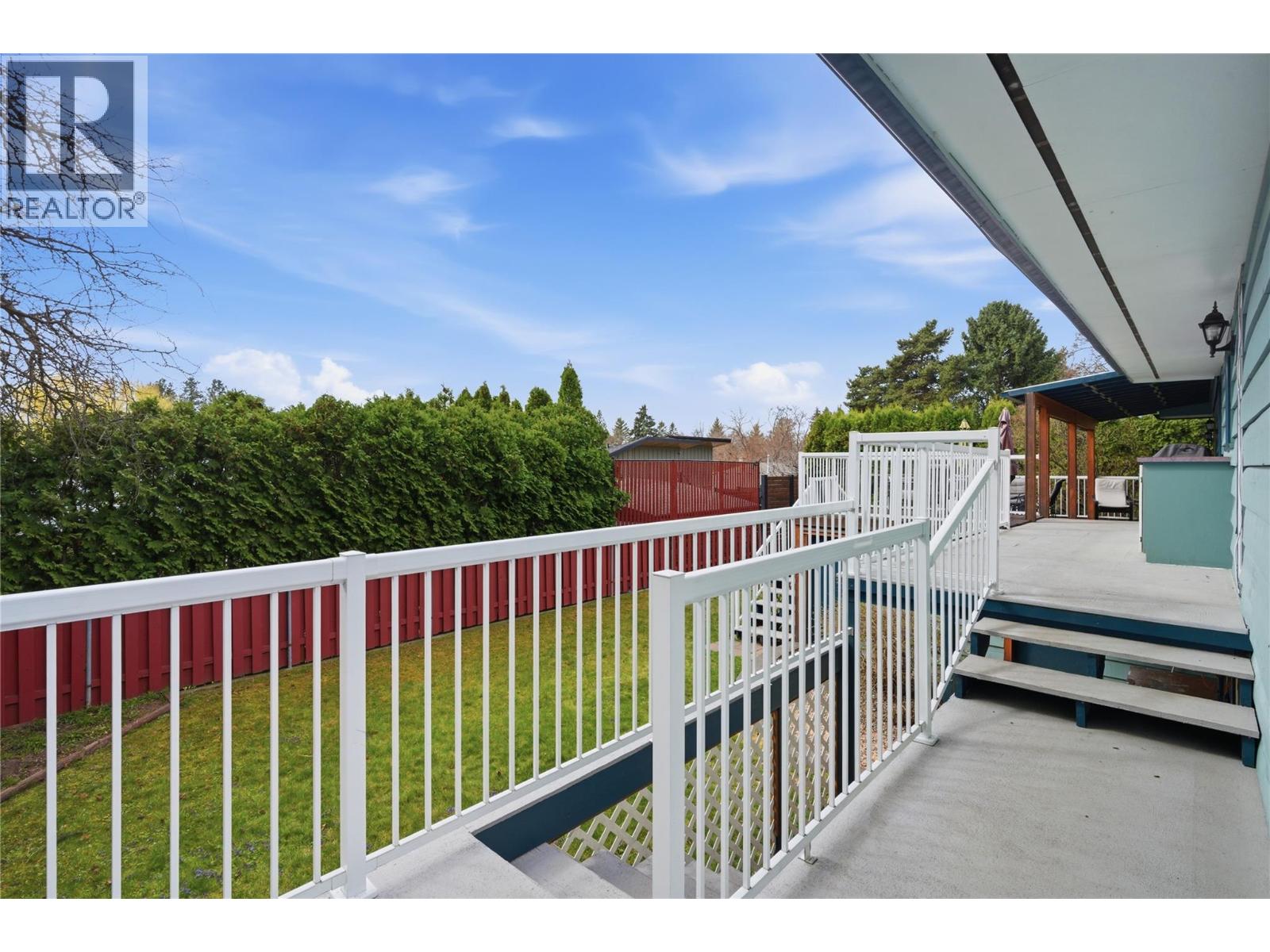 1641 Mountain Avenue, Kelowna, British Columbia  V1Y 7H7 - Photo 34 - 10381436