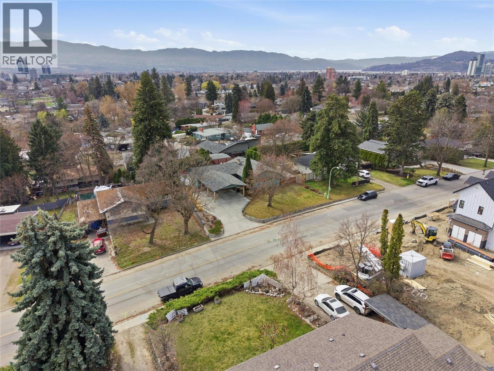 1641 Mountain Avenue, Kelowna, British Columbia  V1Y 7H7 - Photo 43 - 10381436