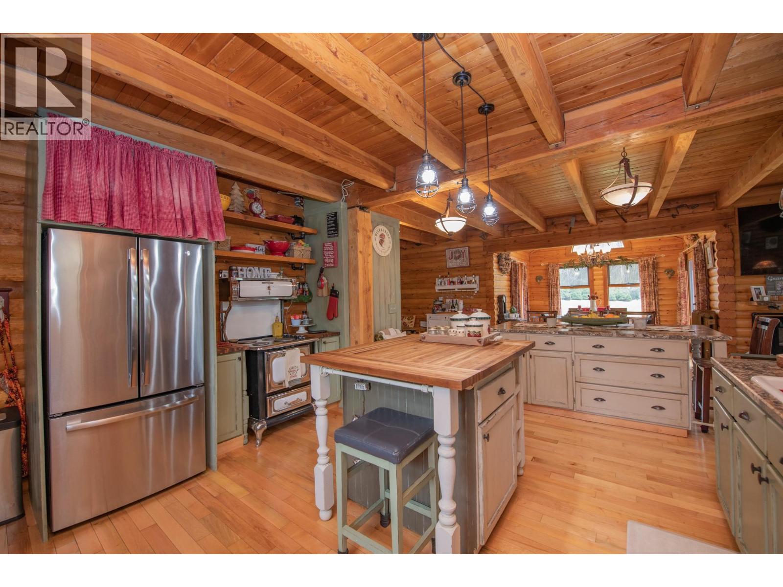 1495 6 Highway, Nakusp, British Columbia  V0G 1R1 - Photo 11 - 10381274