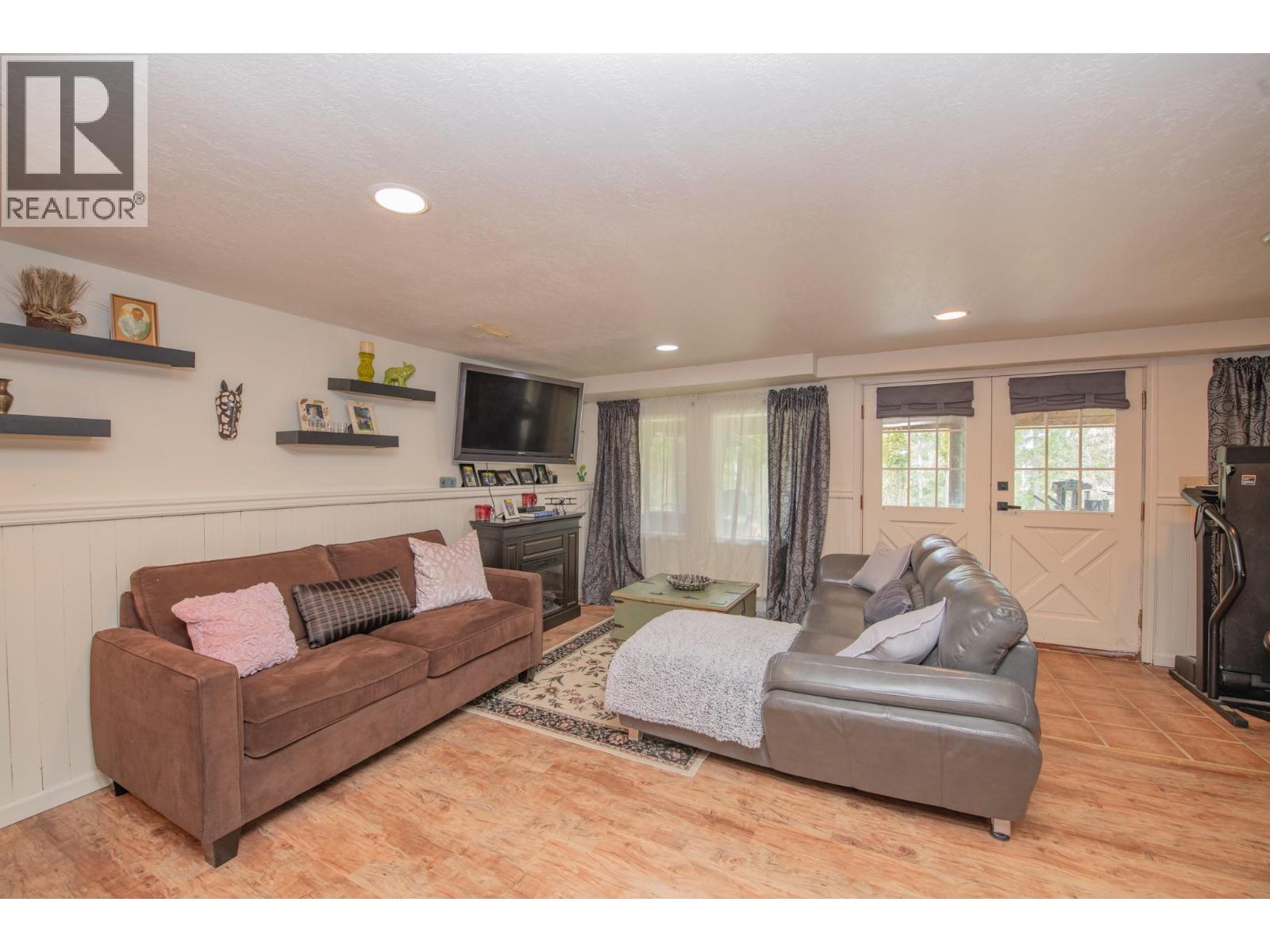 1495 6 Highway, Nakusp, British Columbia  V0G 1R1 - Photo 32 - 10381274