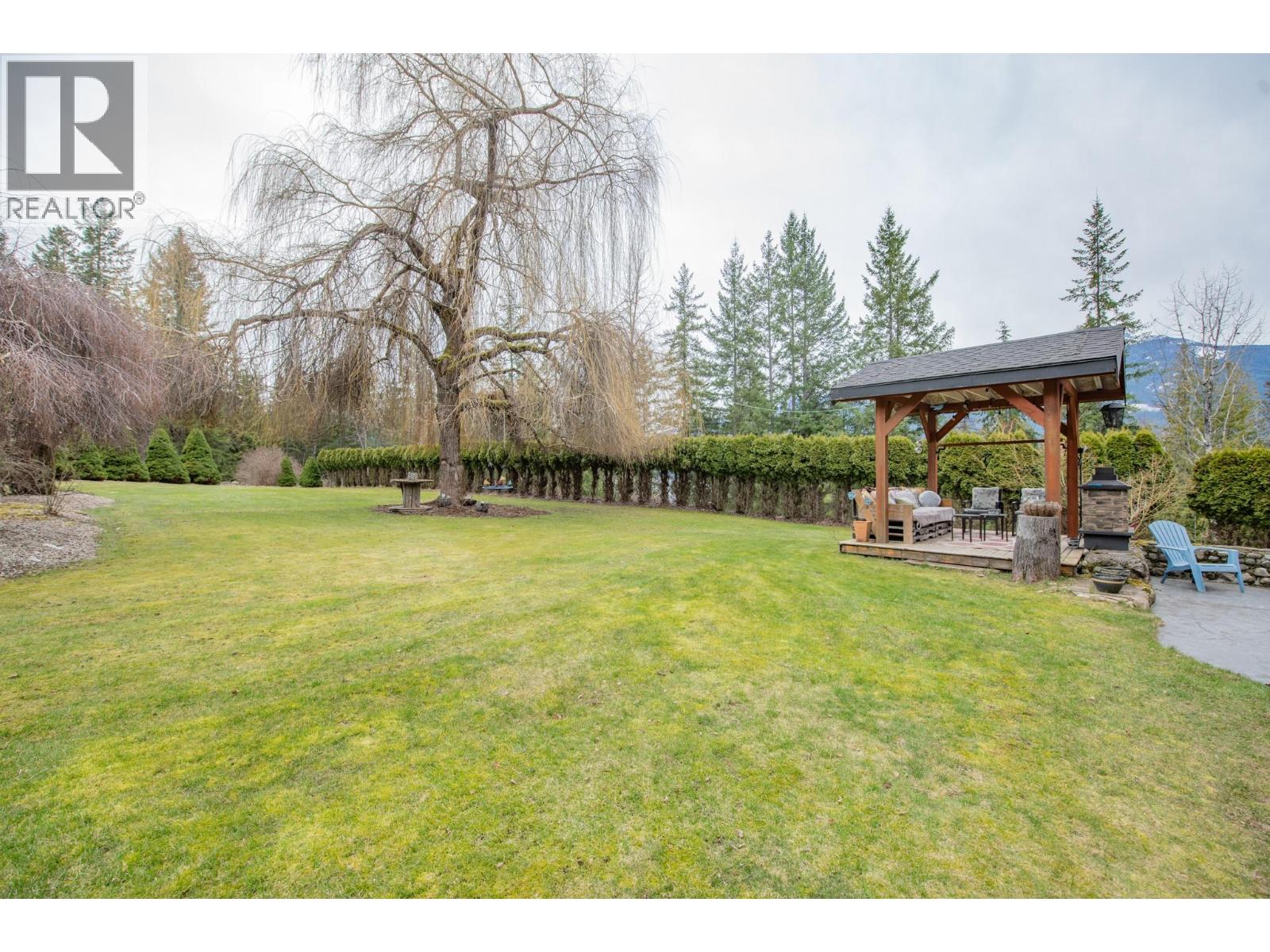 1495 6 Highway, Nakusp, British Columbia  V0G 1R1 - Photo 59 - 10381274