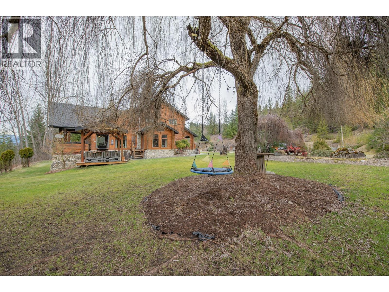 1495 6 Highway, Nakusp, British Columbia  V0G 1R1 - Photo 62 - 10381274