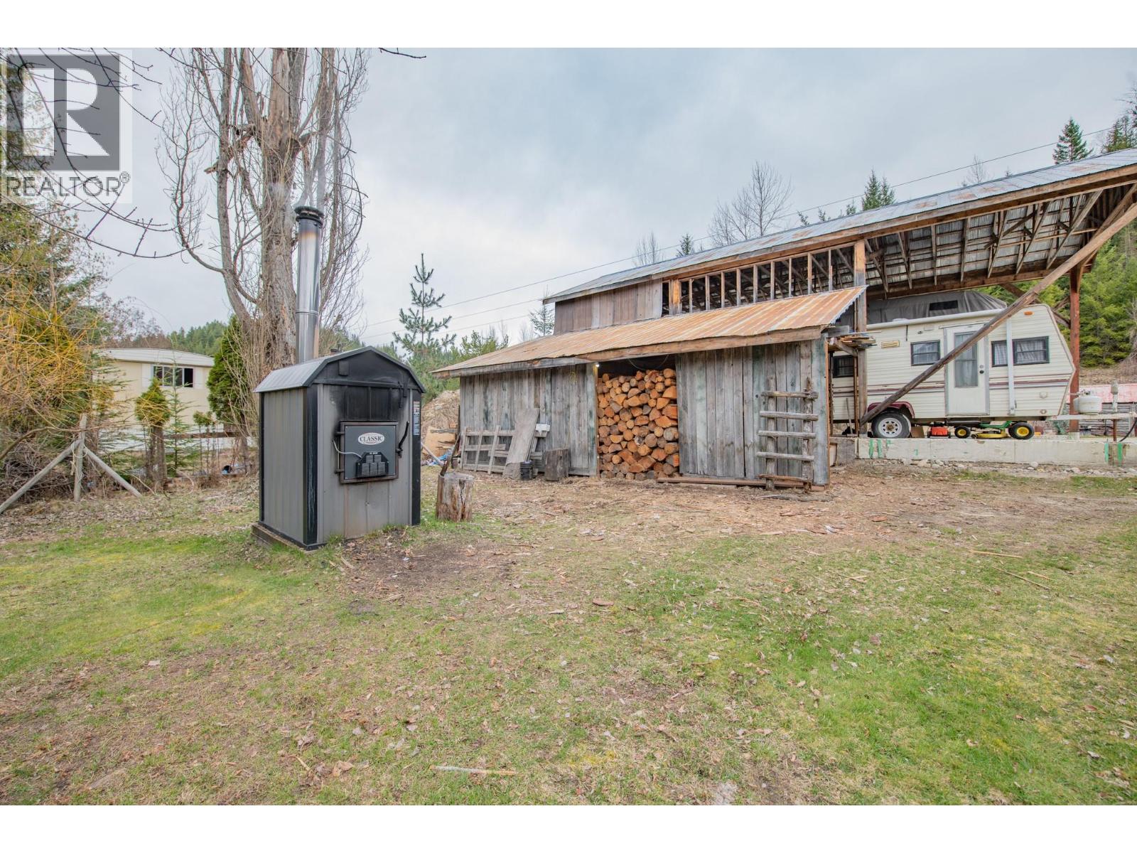 1495 6 Highway, Nakusp, British Columbia  V0G 1R1 - Photo 69 - 10381274