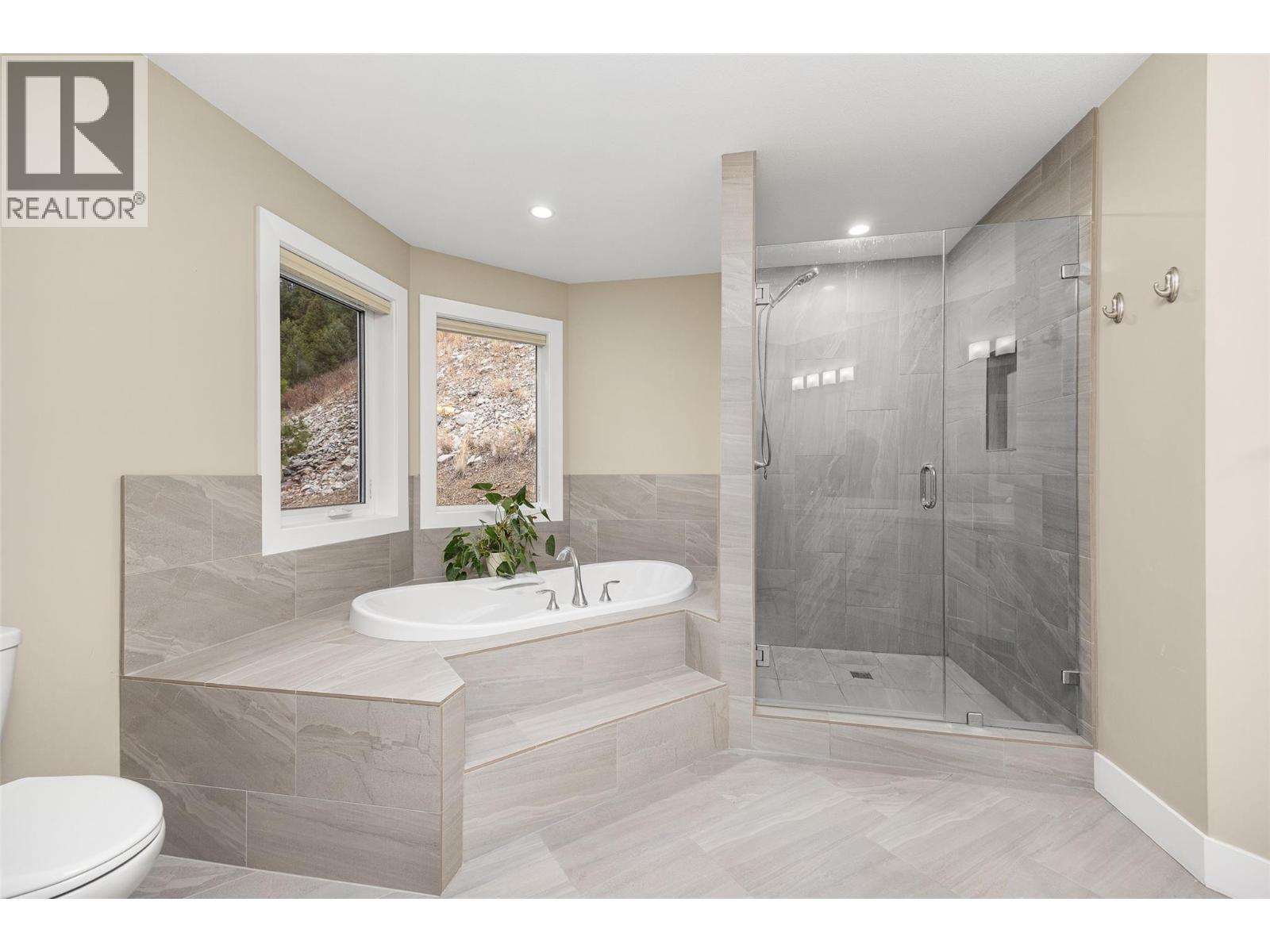 6018 Fulks Road, Peachland, British Columbia  V0H 1X4 - Photo 30 - 10381222