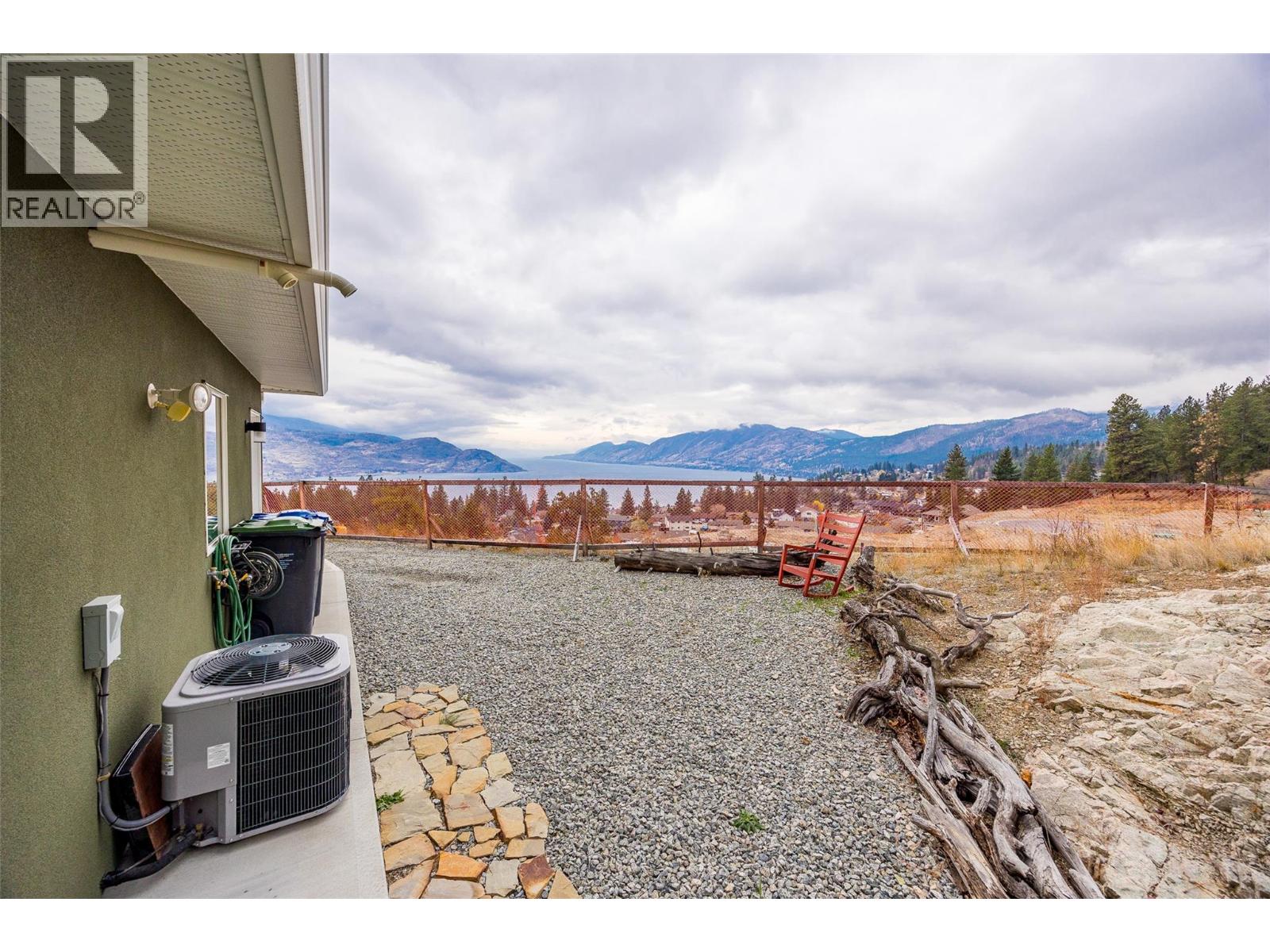 6018 Fulks Road, Peachland, British Columbia  V0H 1X4 - Photo 42 - 10381222