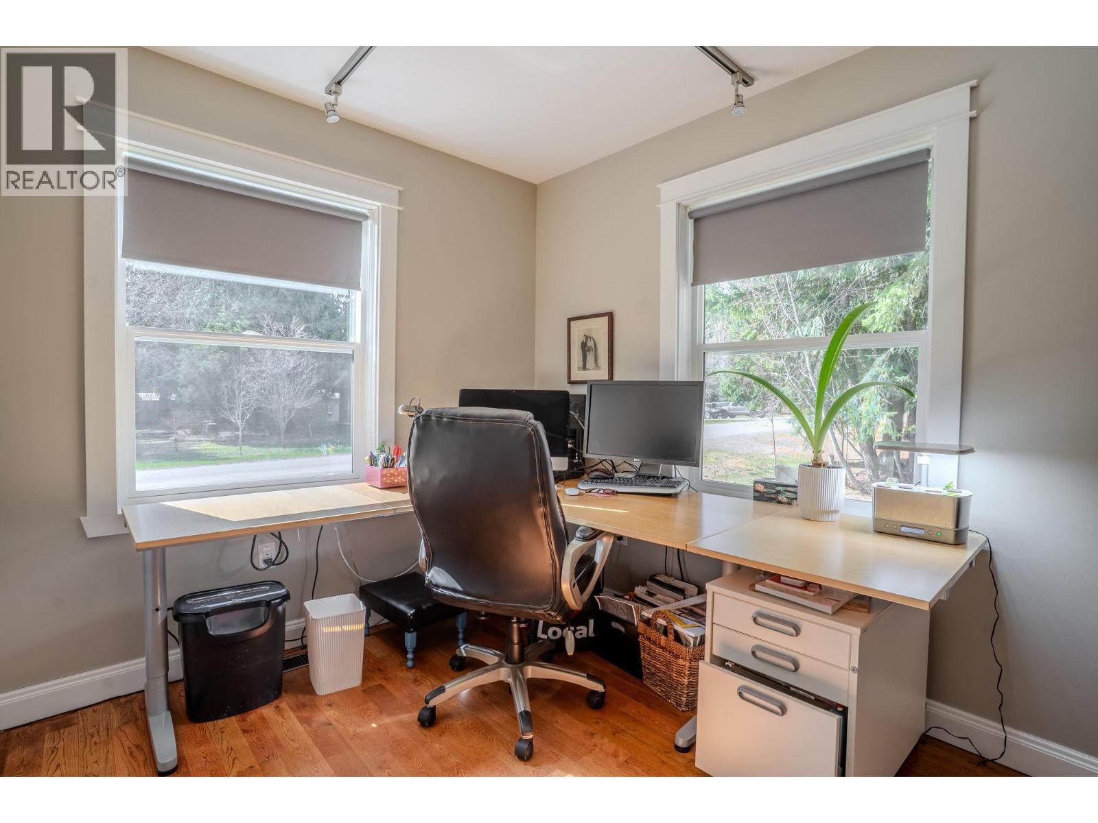 2399 Hillen Crescent, Magna Bay, British Columbia  V0E 1M7 - Photo 15 - 10382048