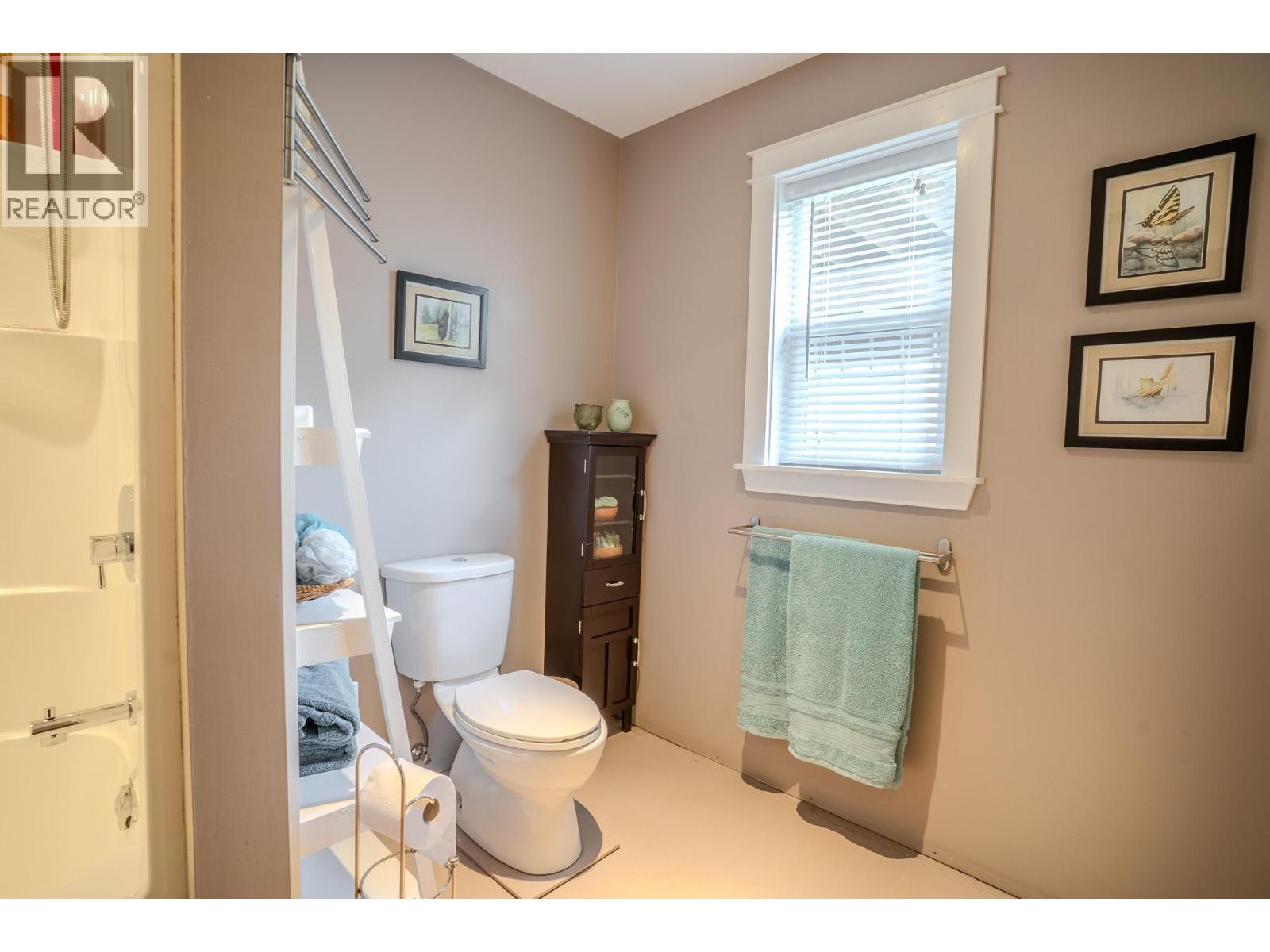 2399 Hillen Crescent, Magna Bay, British Columbia  V0E 1M7 - Photo 25 - 10382048