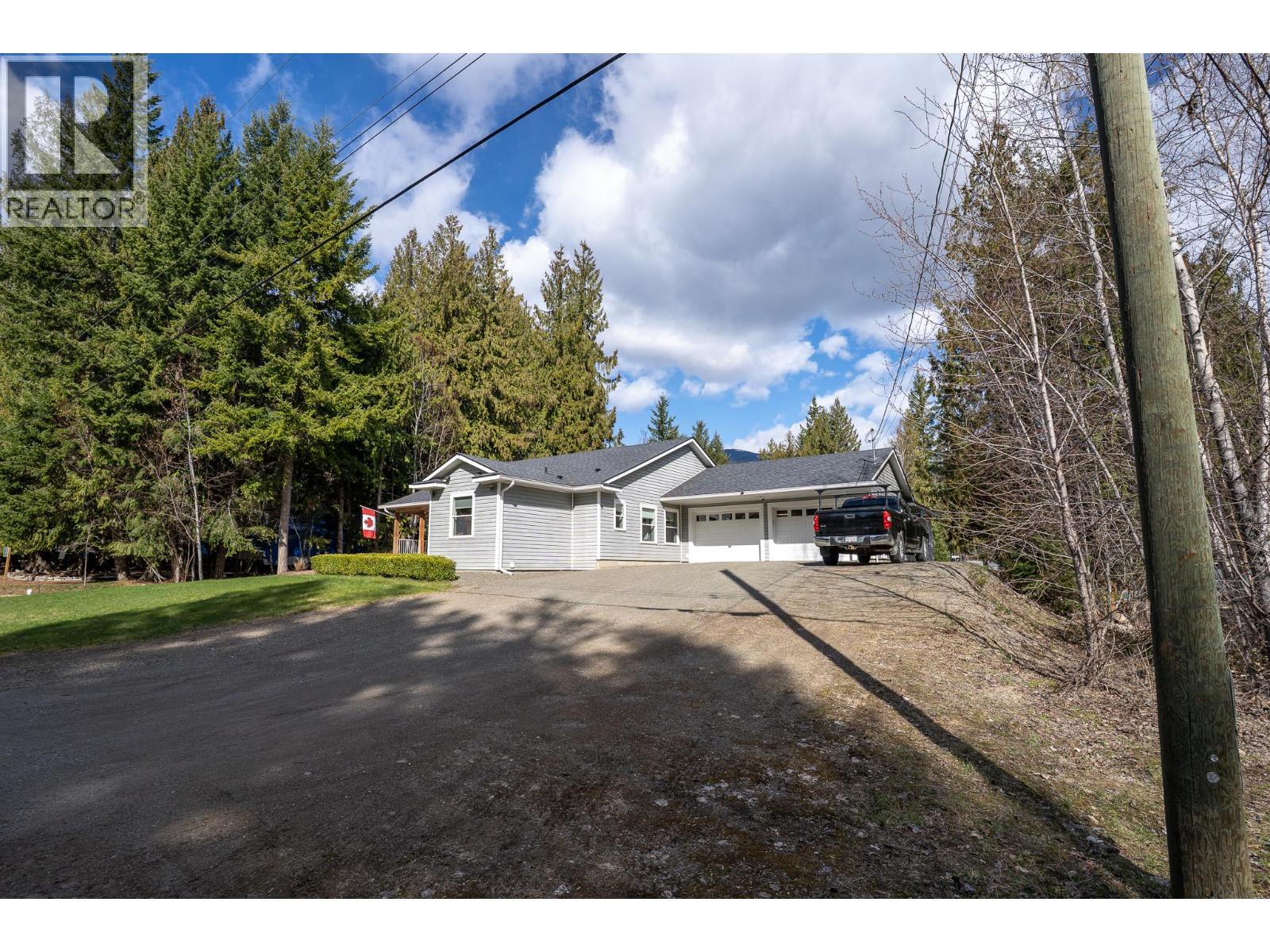 2399 Hillen Crescent, Magna Bay, British Columbia  V0E 1M7 - Photo 43 - 10382048