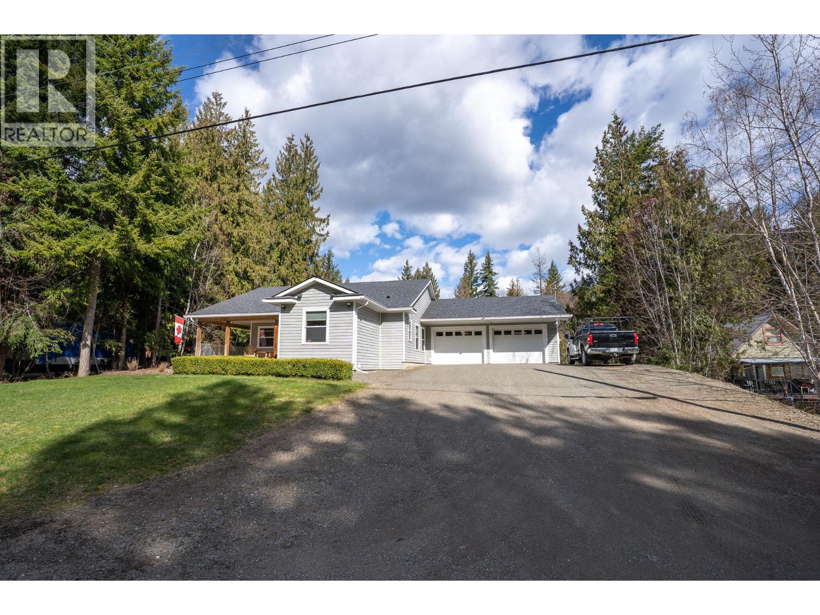 2399 Hillen Crescent, Magna Bay, British Columbia  V0E 1M7 - Photo 44 - 10382048