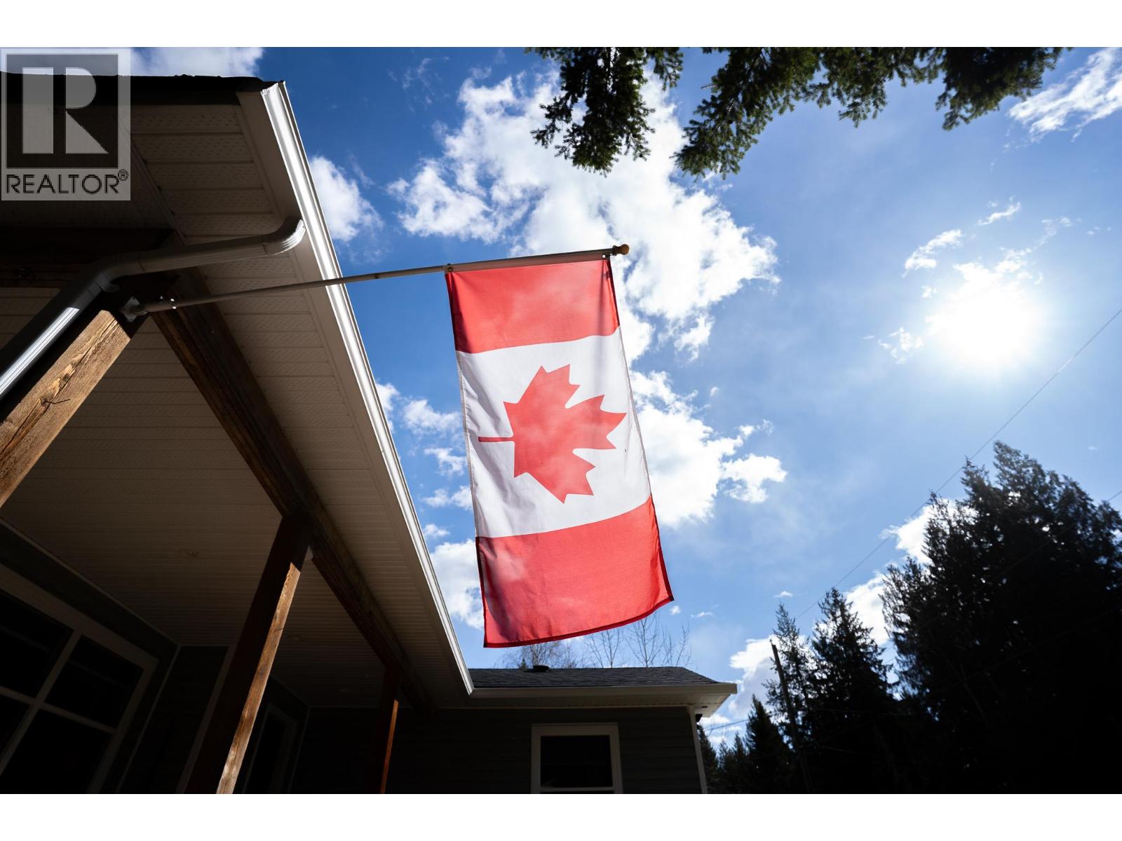 2399 Hillen Crescent, Magna Bay, British Columbia  V0E 1M7 - Photo 51 - 10382048