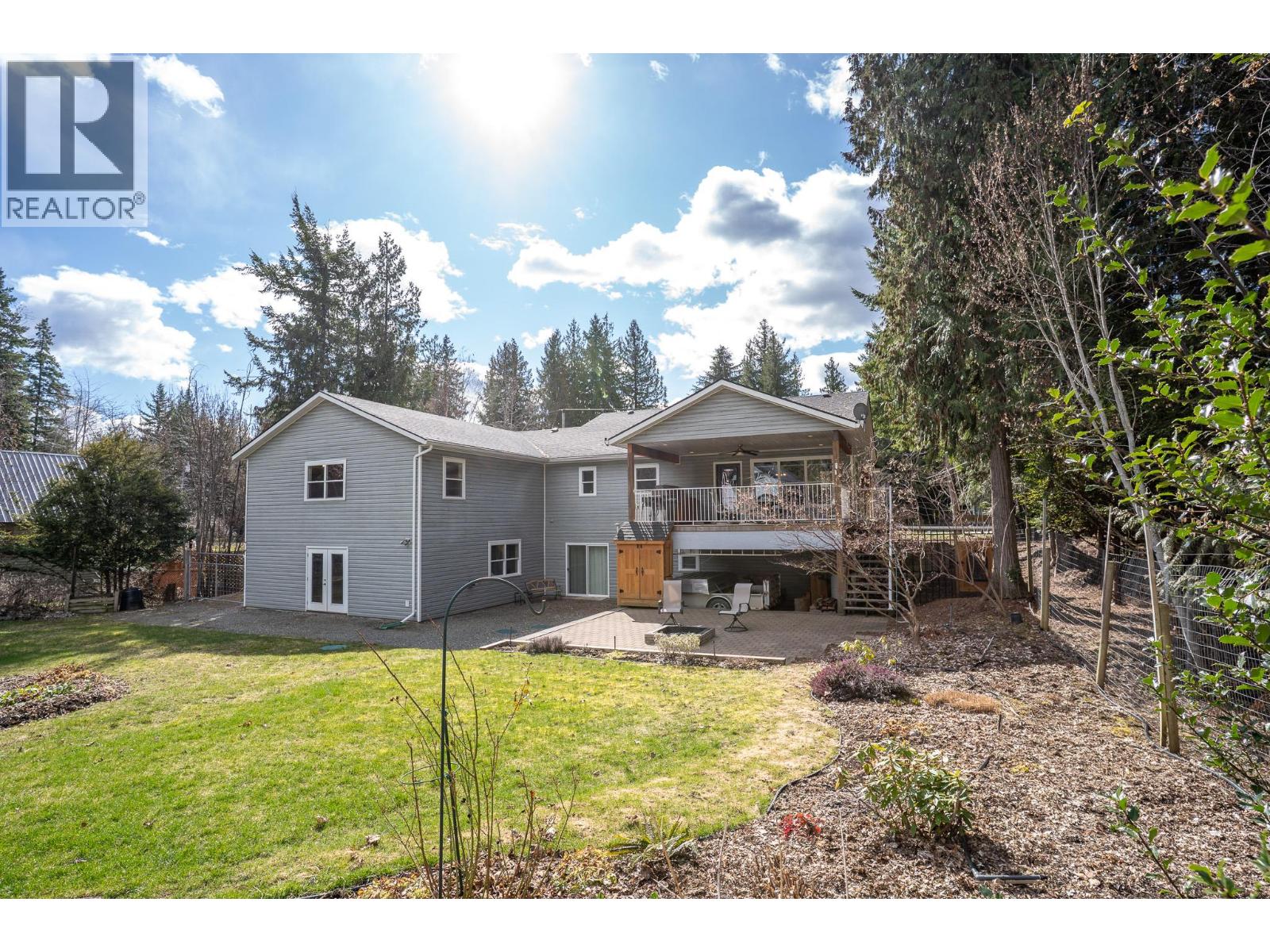 2399 Hillen Crescent, Magna Bay, British Columbia  V0E 1M7 - Photo 55 - 10382048