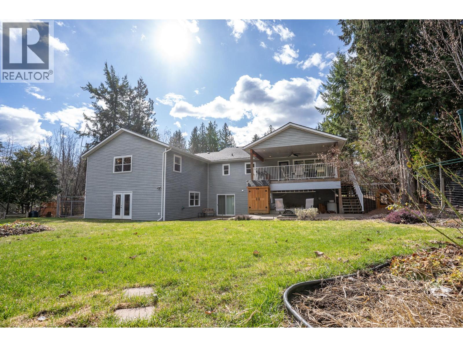 2399 Hillen Crescent, Magna Bay, British Columbia  V0E 1M7 - Photo 56 - 10382048