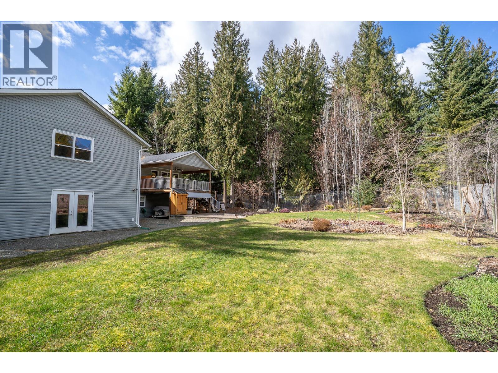 2399 Hillen Crescent, Magna Bay, British Columbia  V0E 1M7 - Photo 61 - 10382048