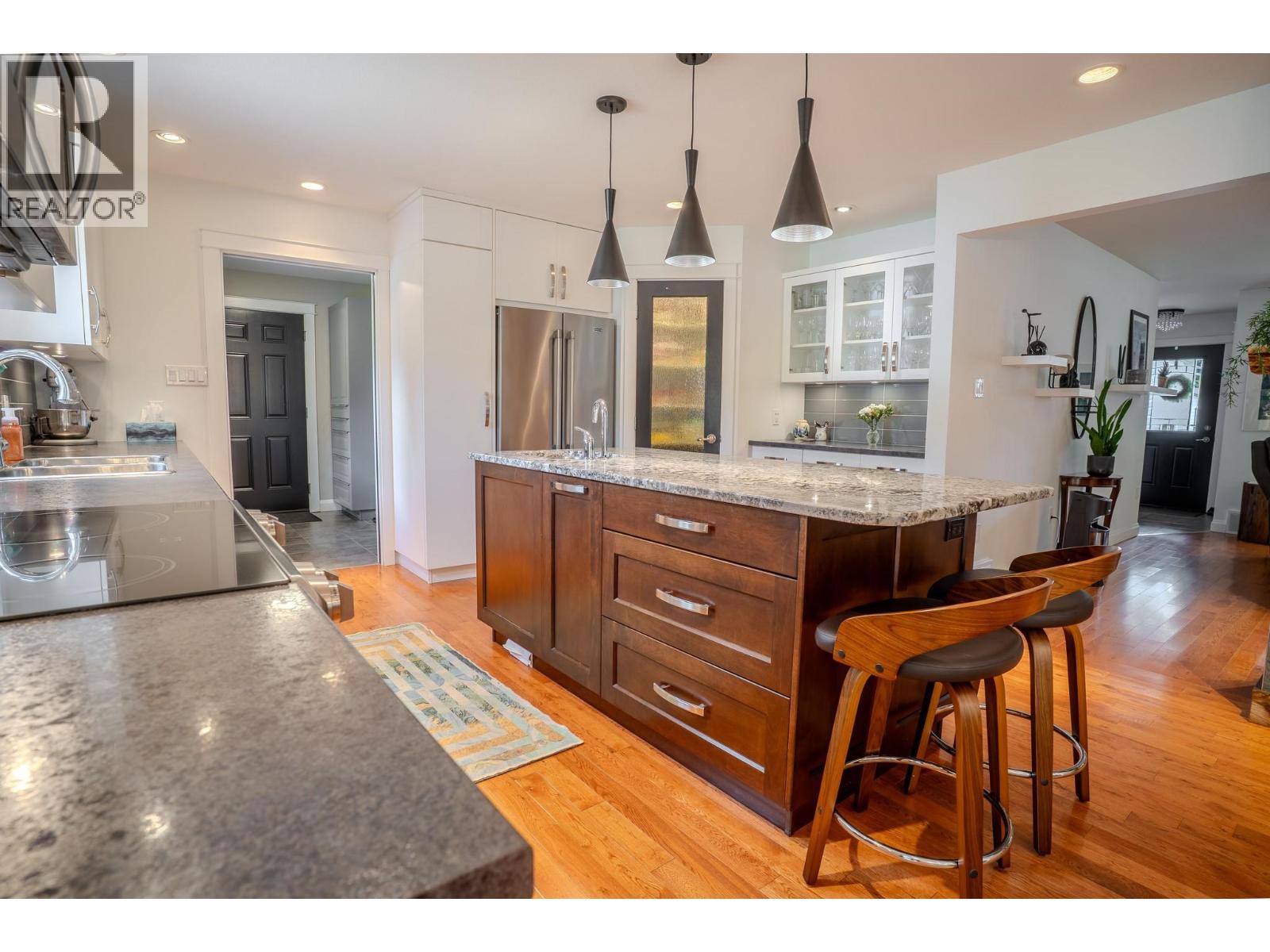 2399 Hillen Crescent, Magna Bay, British Columbia  V0E 1M7 - Photo 66 - 10382048