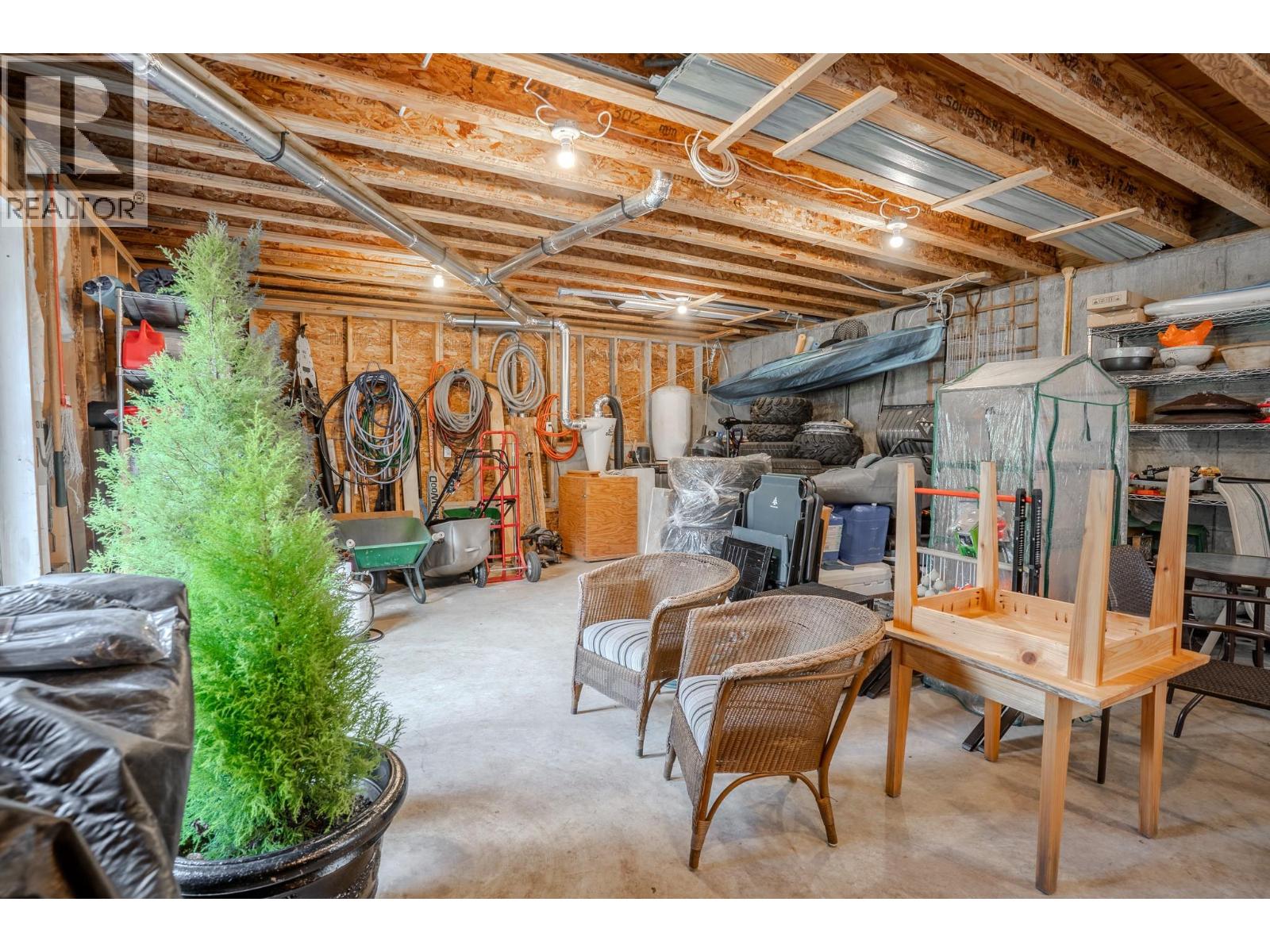 2399 Hillen Crescent, Magna Bay, British Columbia  V0E 1M7 - Photo 70 - 10382048