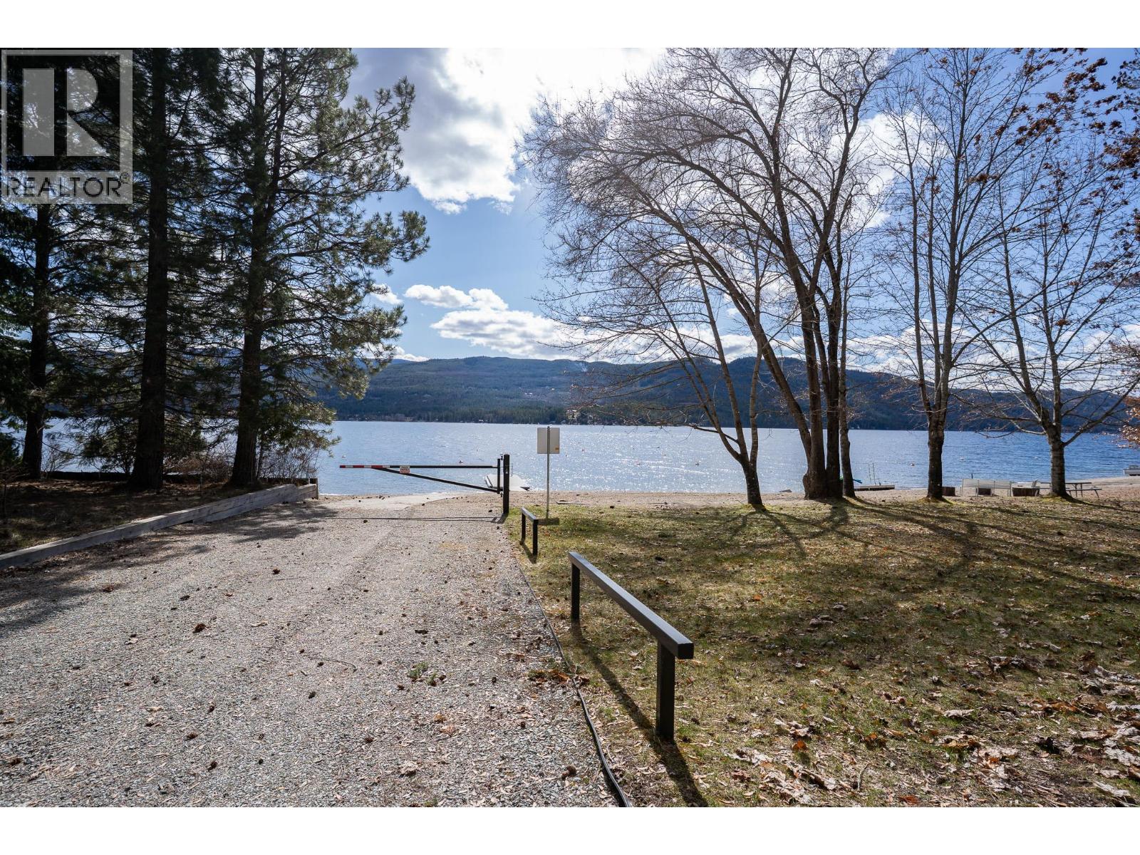 2399 Hillen Crescent, Magna Bay, British Columbia  V0E 1M7 - Photo 74 - 10382048