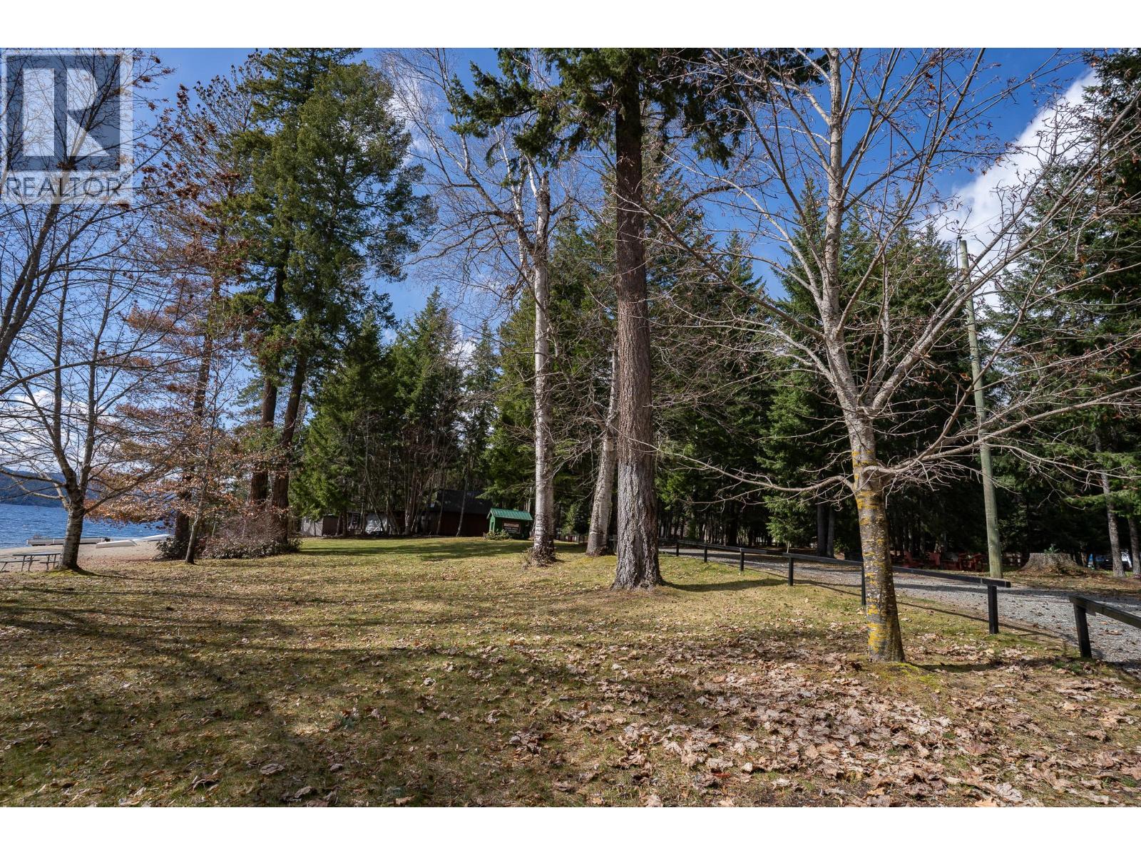 2399 Hillen Crescent, Magna Bay, British Columbia  V0E 1M7 - Photo 75 - 10382048