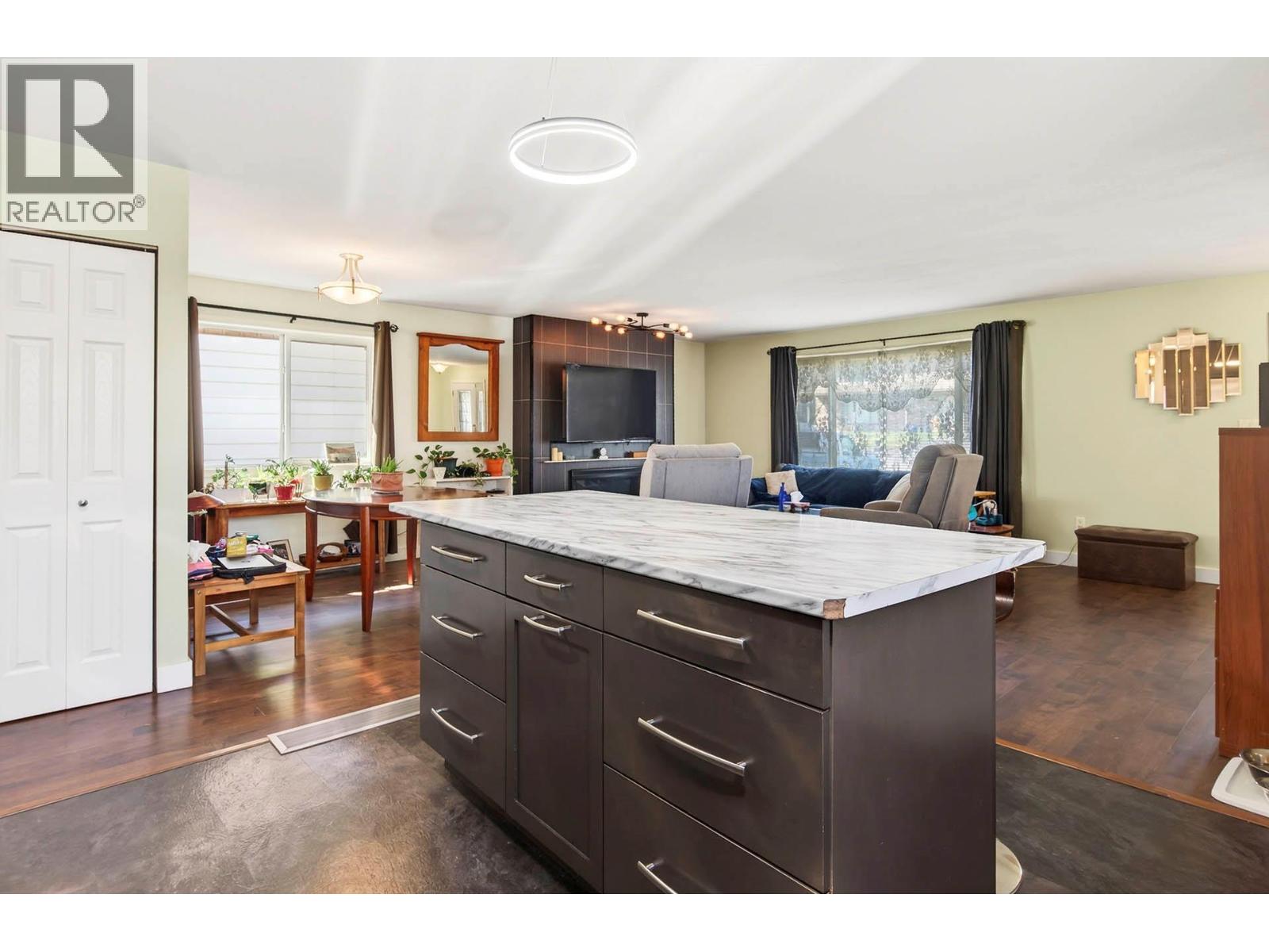 562 Pine Street, Ashcroft, British Columbia  V0K 1A0 - Photo 6 - 10381188