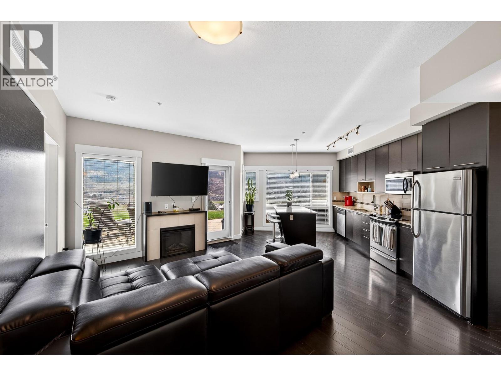 1030 Talasa Way Unit# 2118, Kamloops, British Columbia  V2H 0C3 - Photo 3 - 10381719