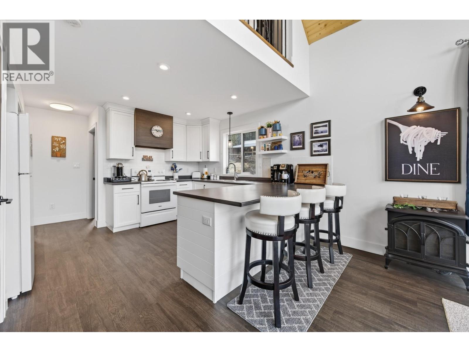 1511 Covert Place, Merritt, British Columbia  V1K 1B8 - Photo 6 - 10382054