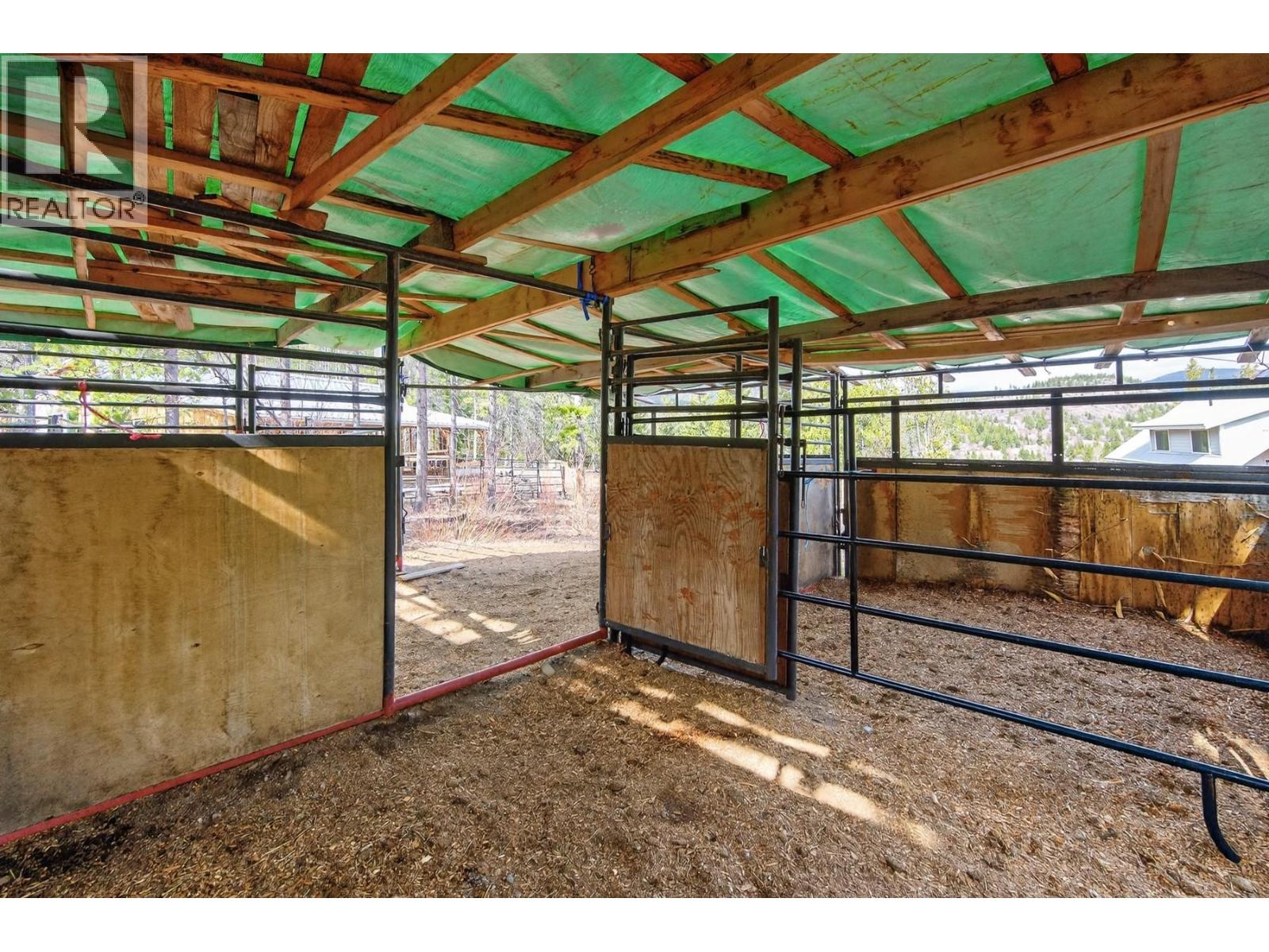 1511 Covert Place, Merritt, British Columbia  V1K 1B8 - Photo 71 - 10382054