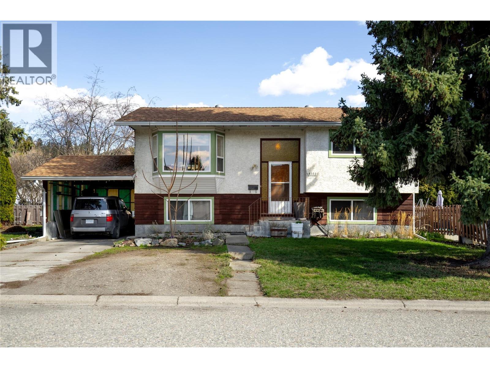 4303 18 Street, Vernon, British Columbia  V1T 7E1 - Photo 1 - 10381983
