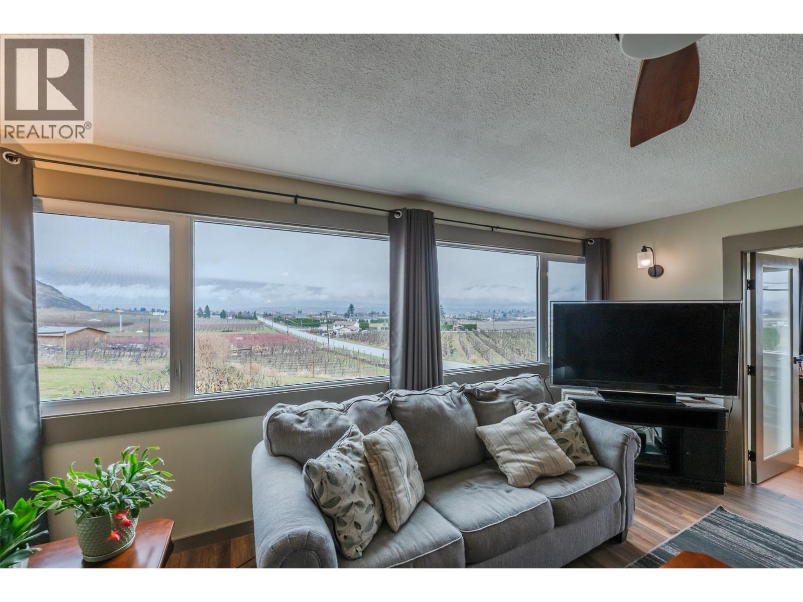 1418 Fairview Road, Oliver, British Columbia  V0H 1T5 - Photo 19 - 10381663