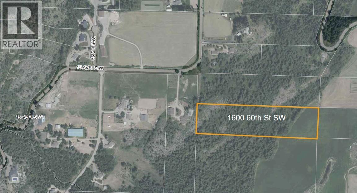 1600 Street Sw, Salmon Arm, British Columbia  V1E 3B3 - Photo 1 - 10381660