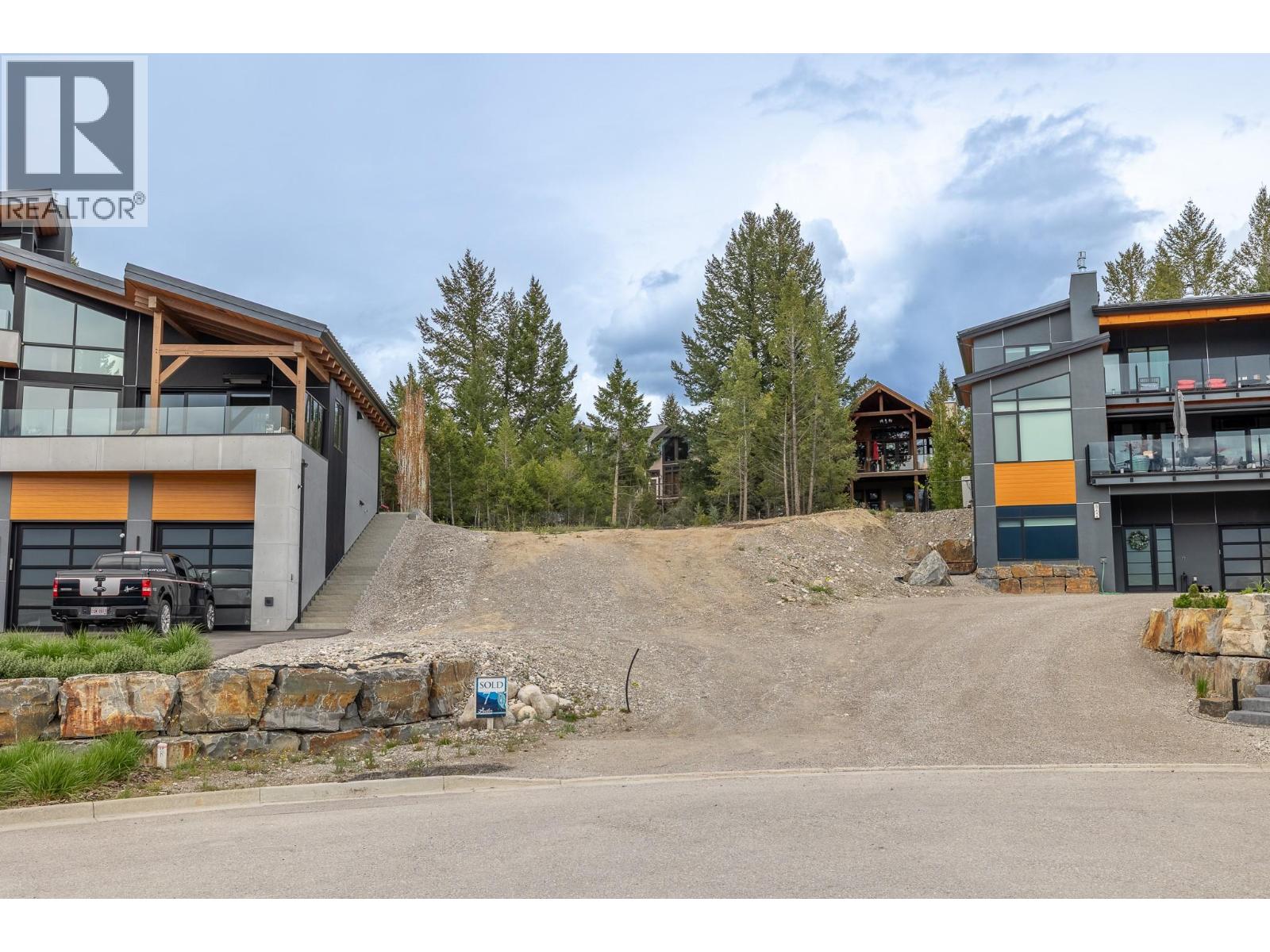 Lot 7 Antler Ridge Road, Windermere, British Columbia  V0B 2L0 - Photo 1 - 10382069