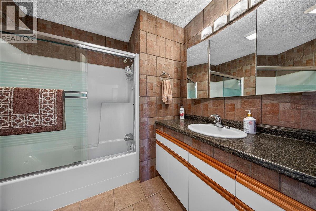 1827 Benninger Road, Windermere, British Columbia  V0B 2L2 - Photo 20 - 10381852