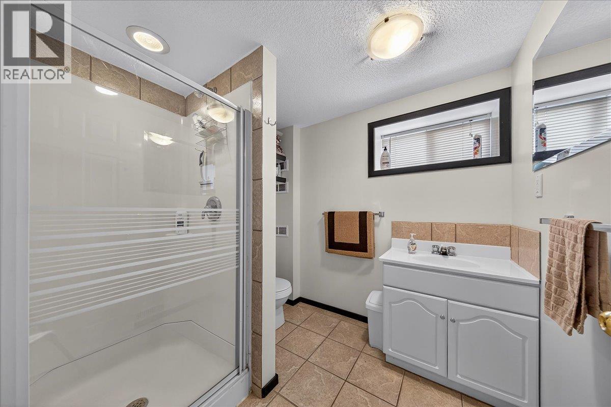 1827 Benninger Road, Windermere, British Columbia  V0B 2L2 - Photo 32 - 10381852