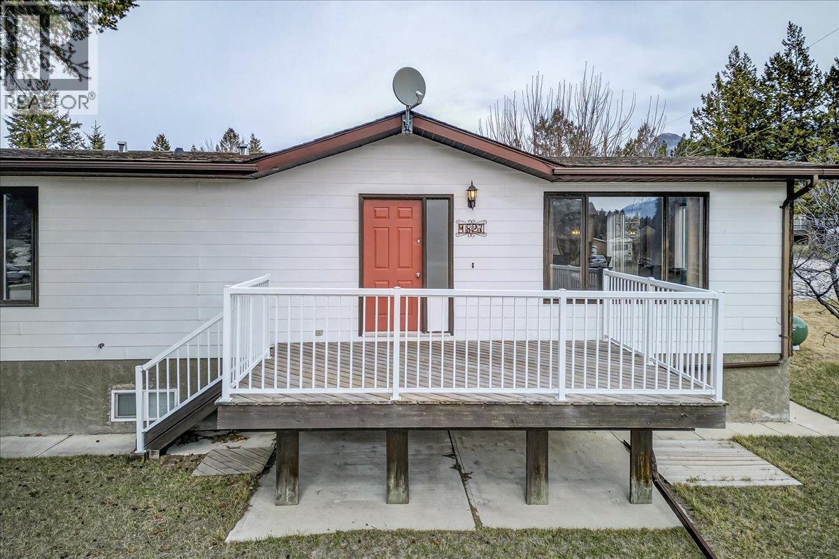 1827 Benninger Road, Windermere, British Columbia  V0B 2L2 - Photo 38 - 10381852