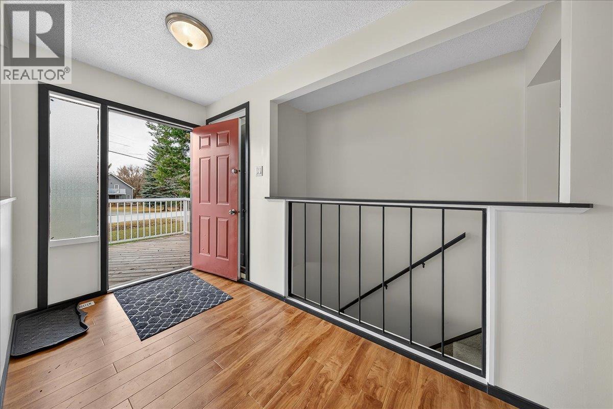 1827 Benninger Road, Windermere, British Columbia  V0B 2L2 - Photo 5 - 10381852