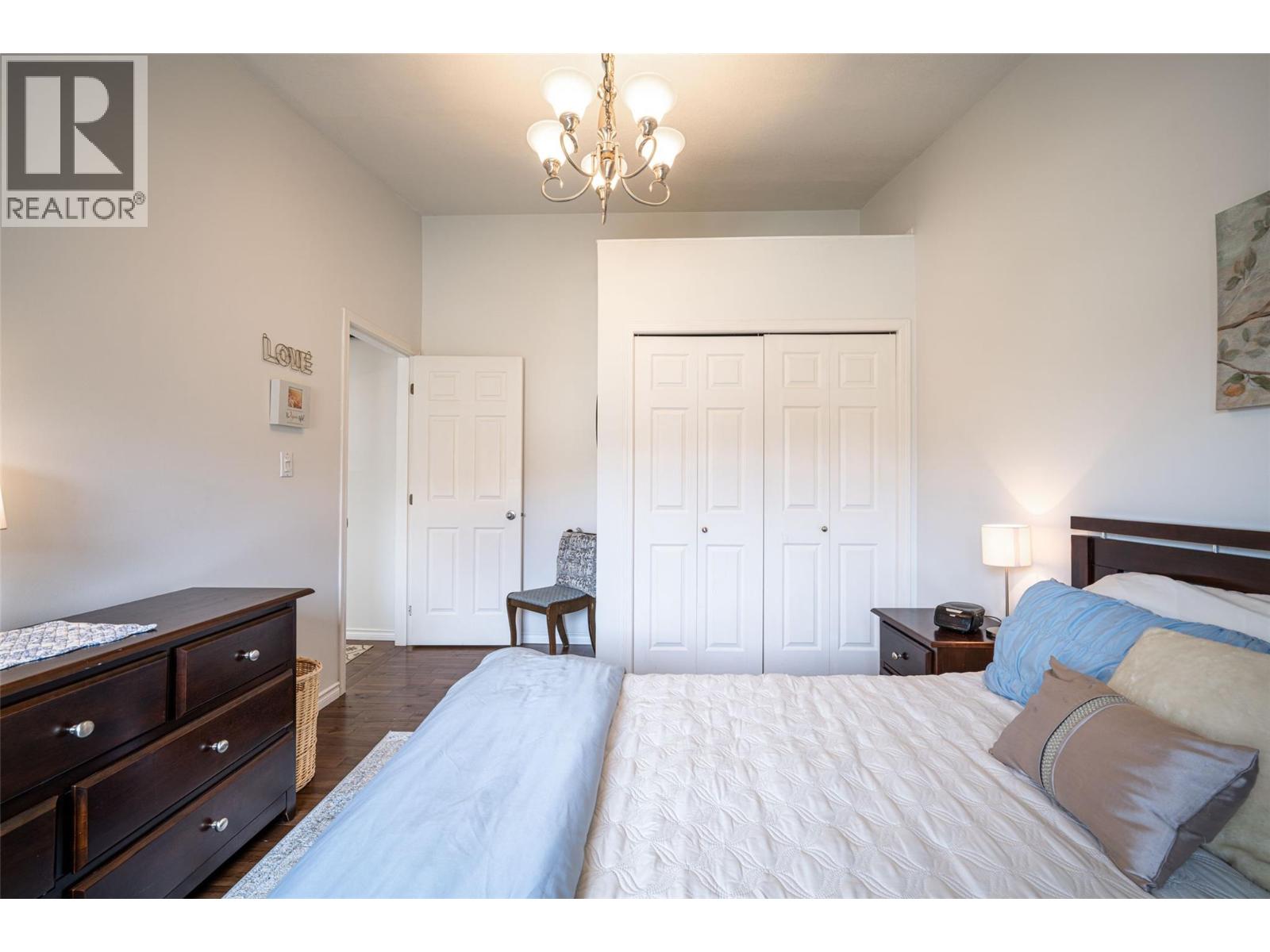 6815 Cameo Drive N, Vernon, British Columbia  V1H 1N9 - Photo 40 - 10382080