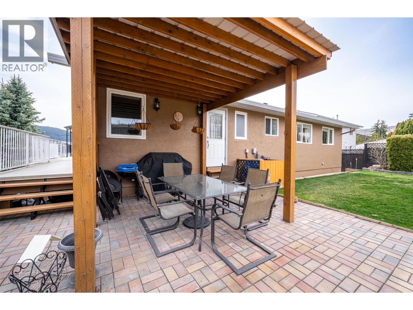 6815 Cameo Drive N, Vernon, British Columbia  V1H 1N9 - Photo 57 - 10382080