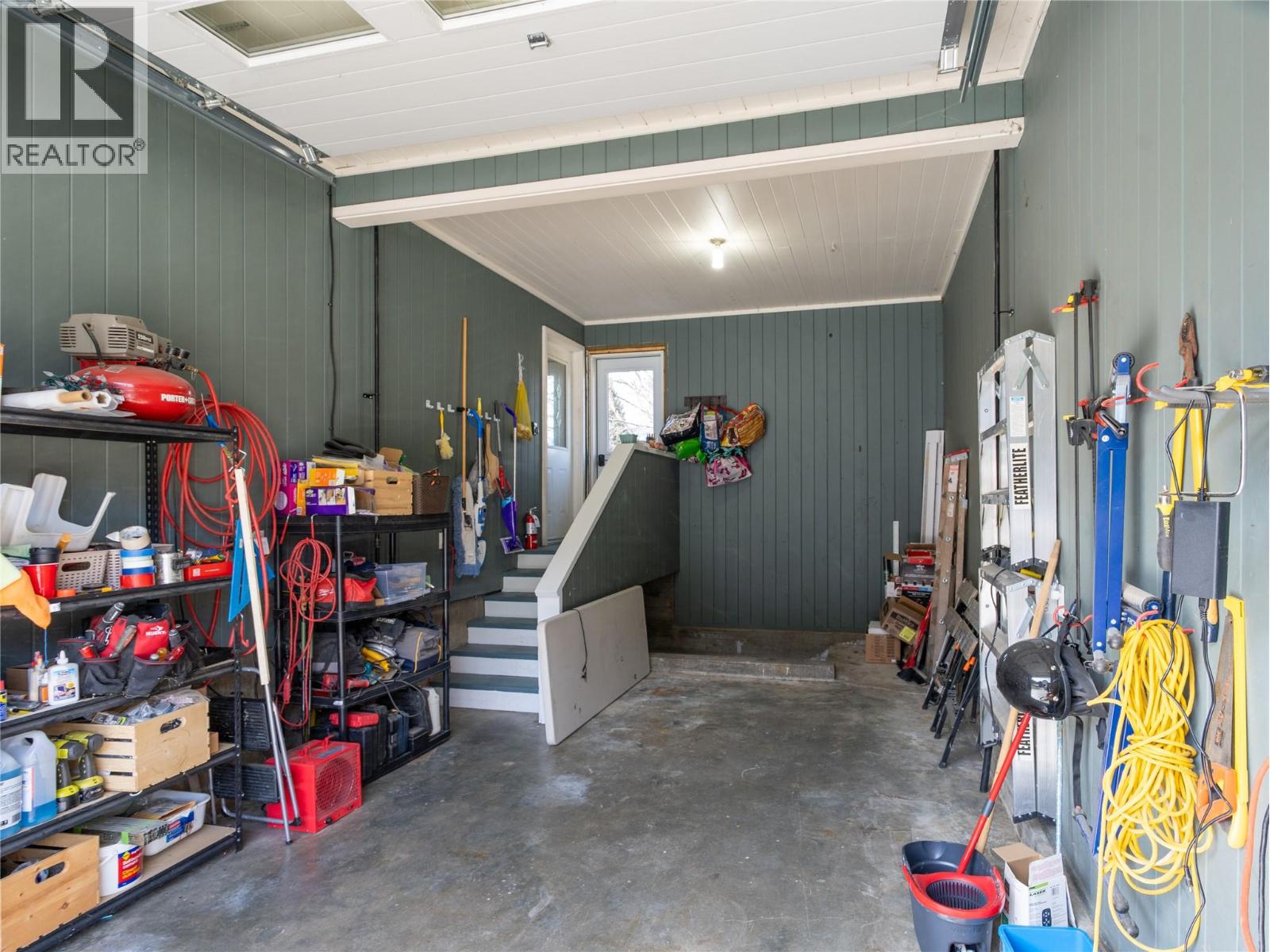 1669 Hiob Road, Revelstoke, British Columbia  V0e 2s0 - Photo 6 - 10381386