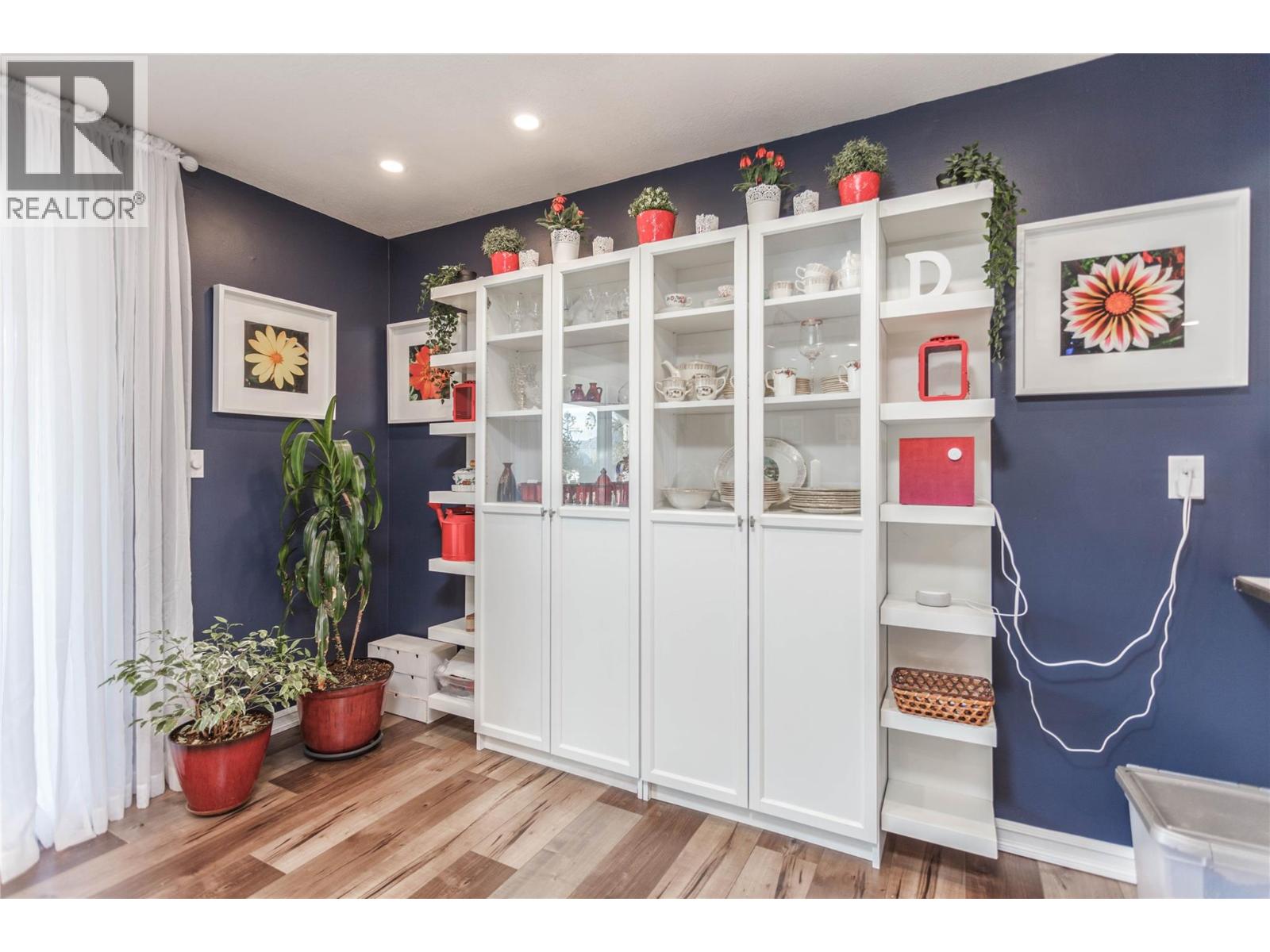 2138 Catt Avenue, Lumby, British Columbia  V0E 2G0 - Photo 12 - 10380831