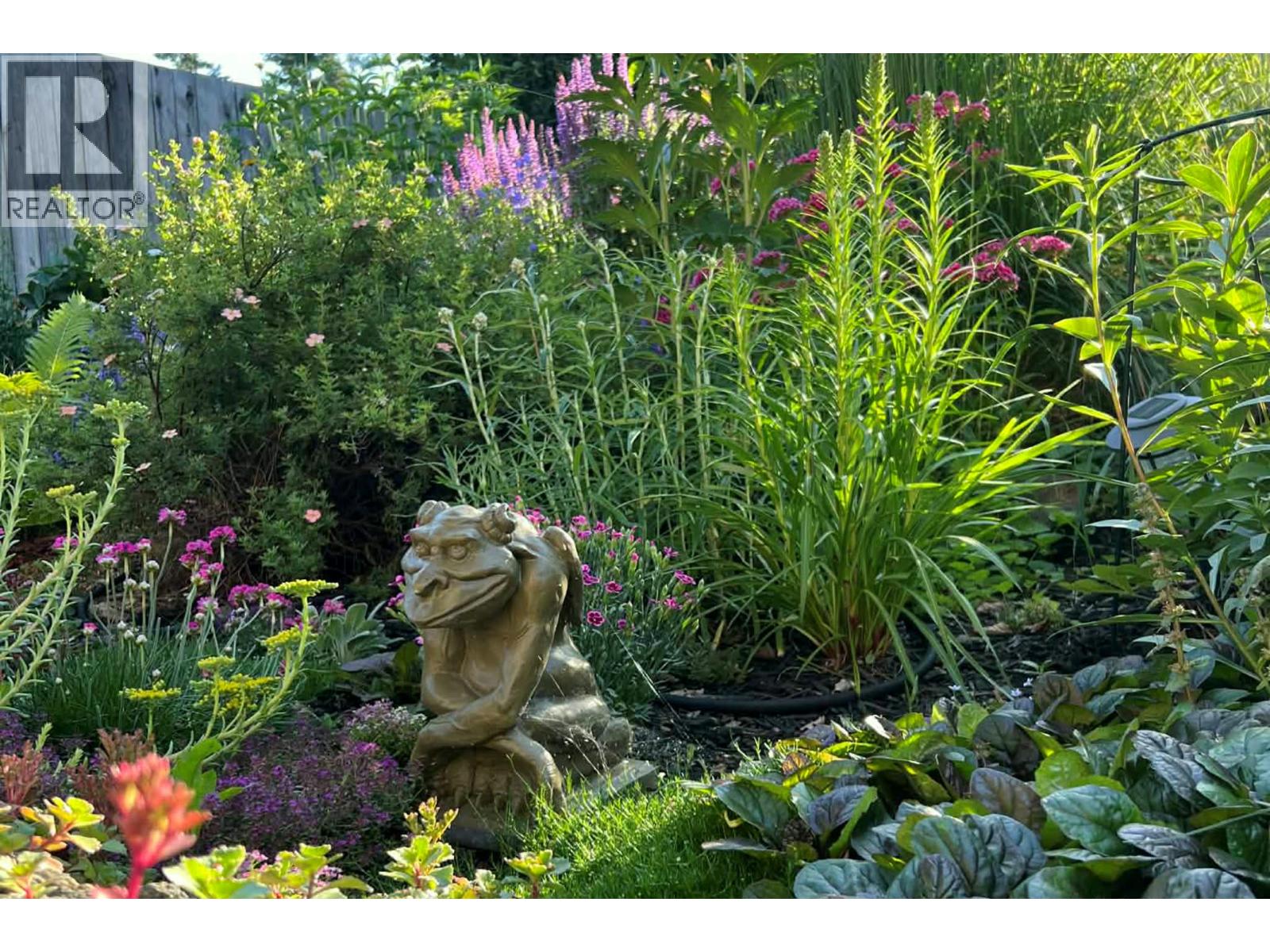 2138 Catt Avenue, Lumby, British Columbia  V0E 2G0 - Photo 30 - 10380831