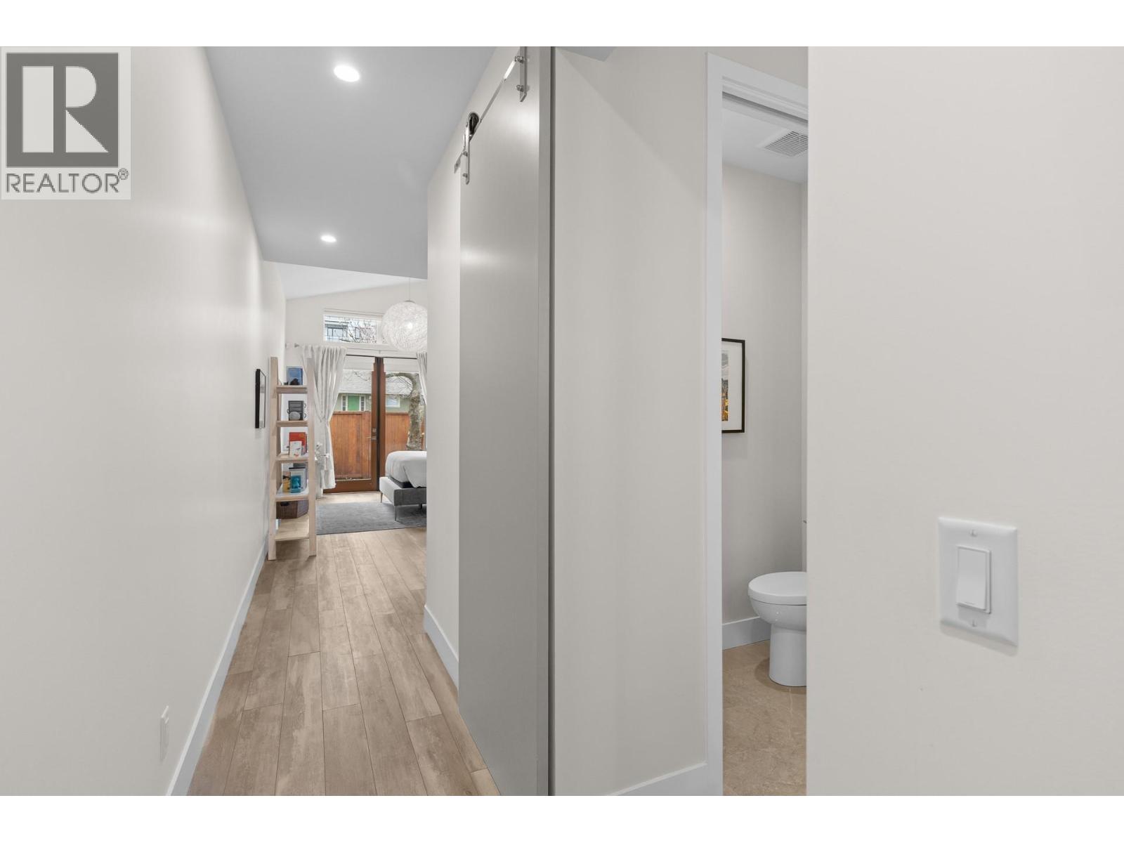 827 Saucier Avenue, Kelowna, British Columbia  V1Y 6A4 - Photo 33 - 10378821